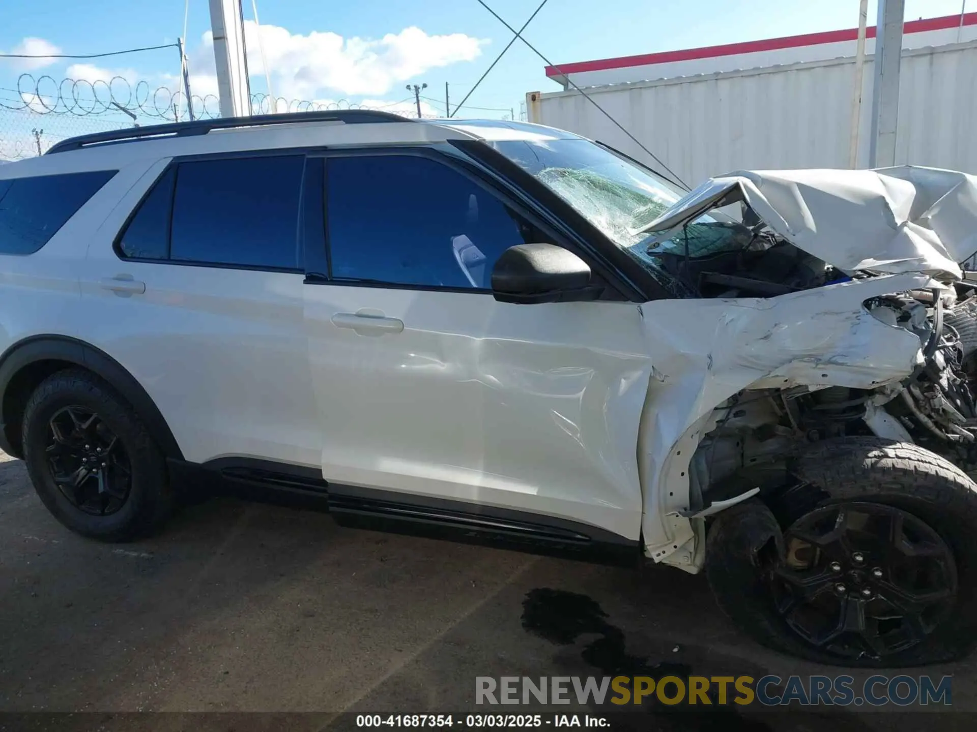13 Photograph of a damaged car 1FMSK8JH7PGA75569 FORD EXPLORER 2023