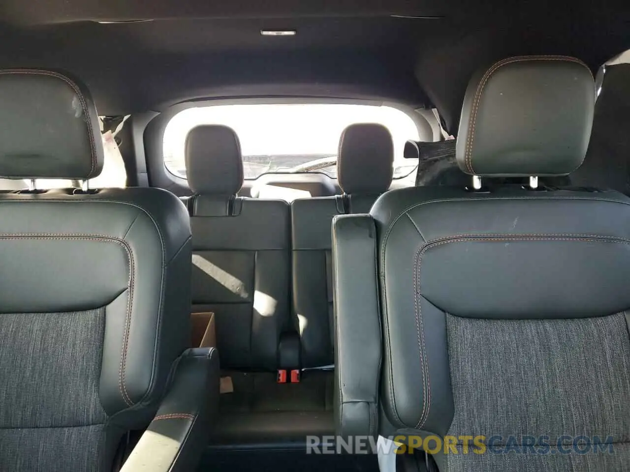 10 Фотография поврежденного автомобиля 1FMSK8JHXPGA72956 FORD EXPLORER 2023