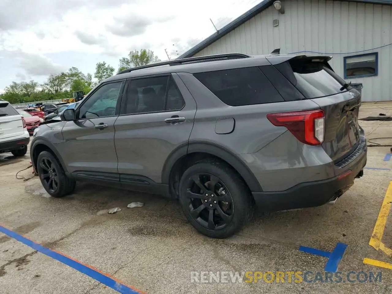 2 Фотография поврежденного автомобиля 1FMSK8KH4PGA52135 FORD EXPLORER 2023