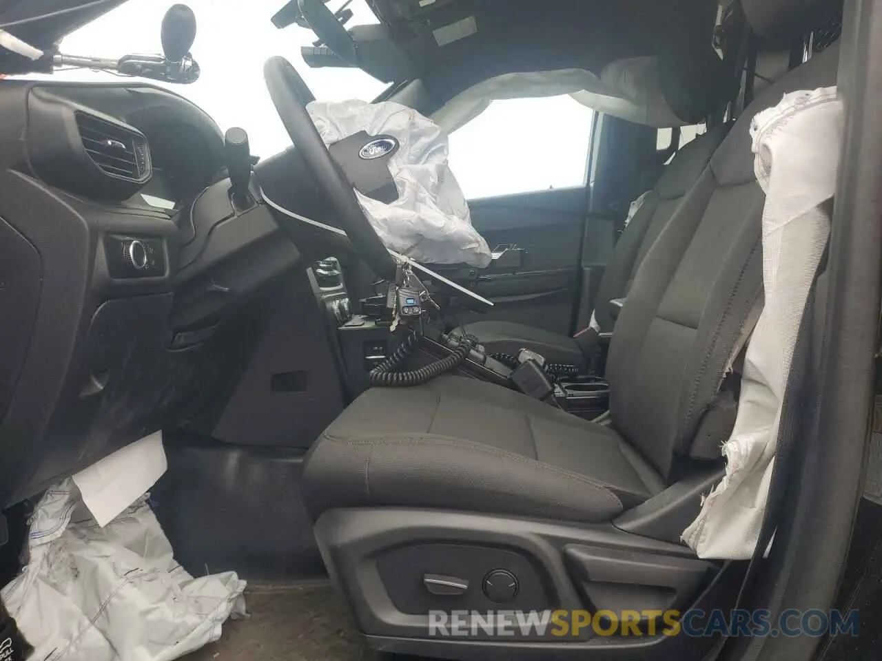 7 Фотография поврежденного автомобиля 1FM5K8AB0RGA21994 FORD EXPLORER 2024