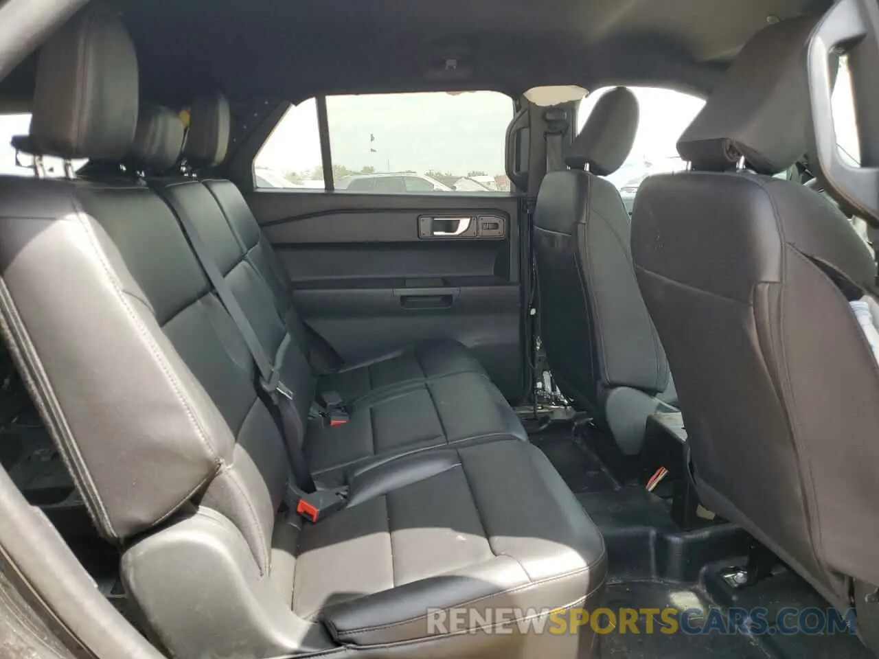11 Фотография поврежденного автомобиля 1FM5K8AB2RGA26145 FORD EXPLORER 2024