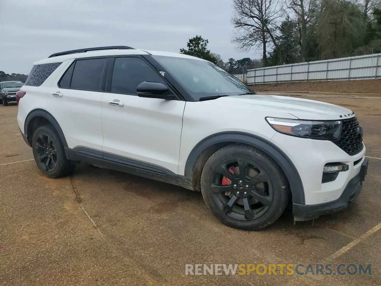 4 Photograph of a damaged car 1FM5K8GCXRGA12283 FORD EXPLORER 2024