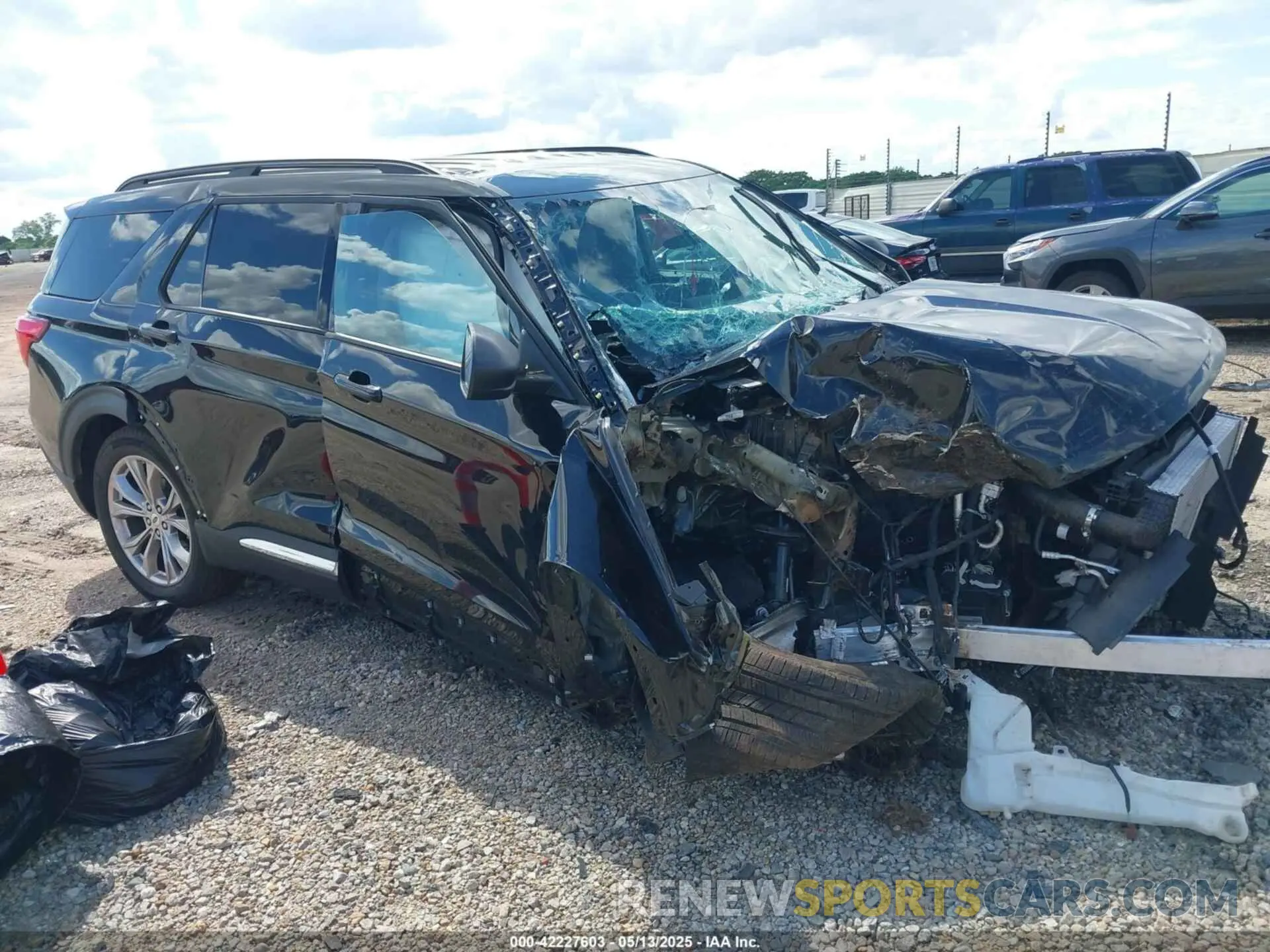 1 Photograph of a damaged car 1FMSK7DH0RGA83585 FORD EXPLORER 2024
