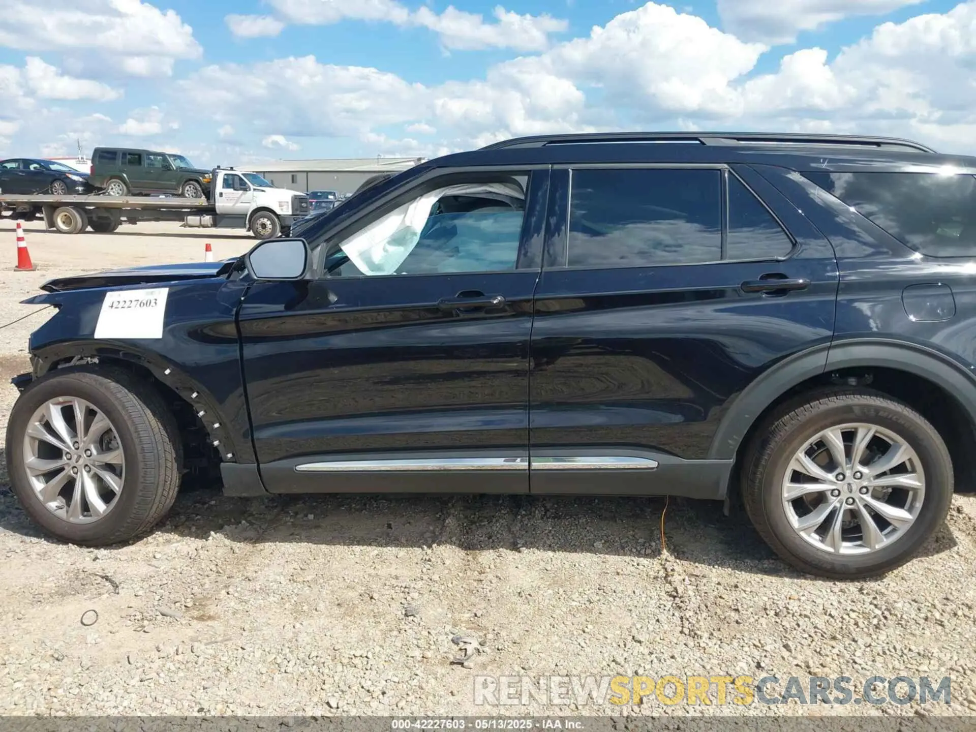 13 Photograph of a damaged car 1FMSK7DH0RGA83585 FORD EXPLORER 2024