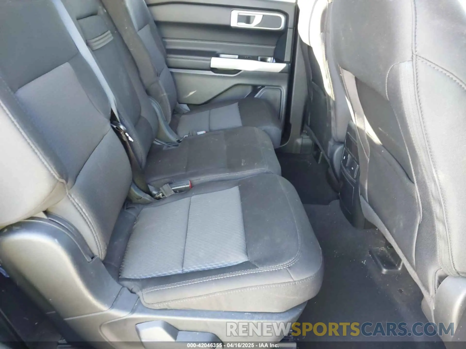 8 Photograph of a damaged car 1FMSK7DH2RGA42696 FORD EXPLORER 2024