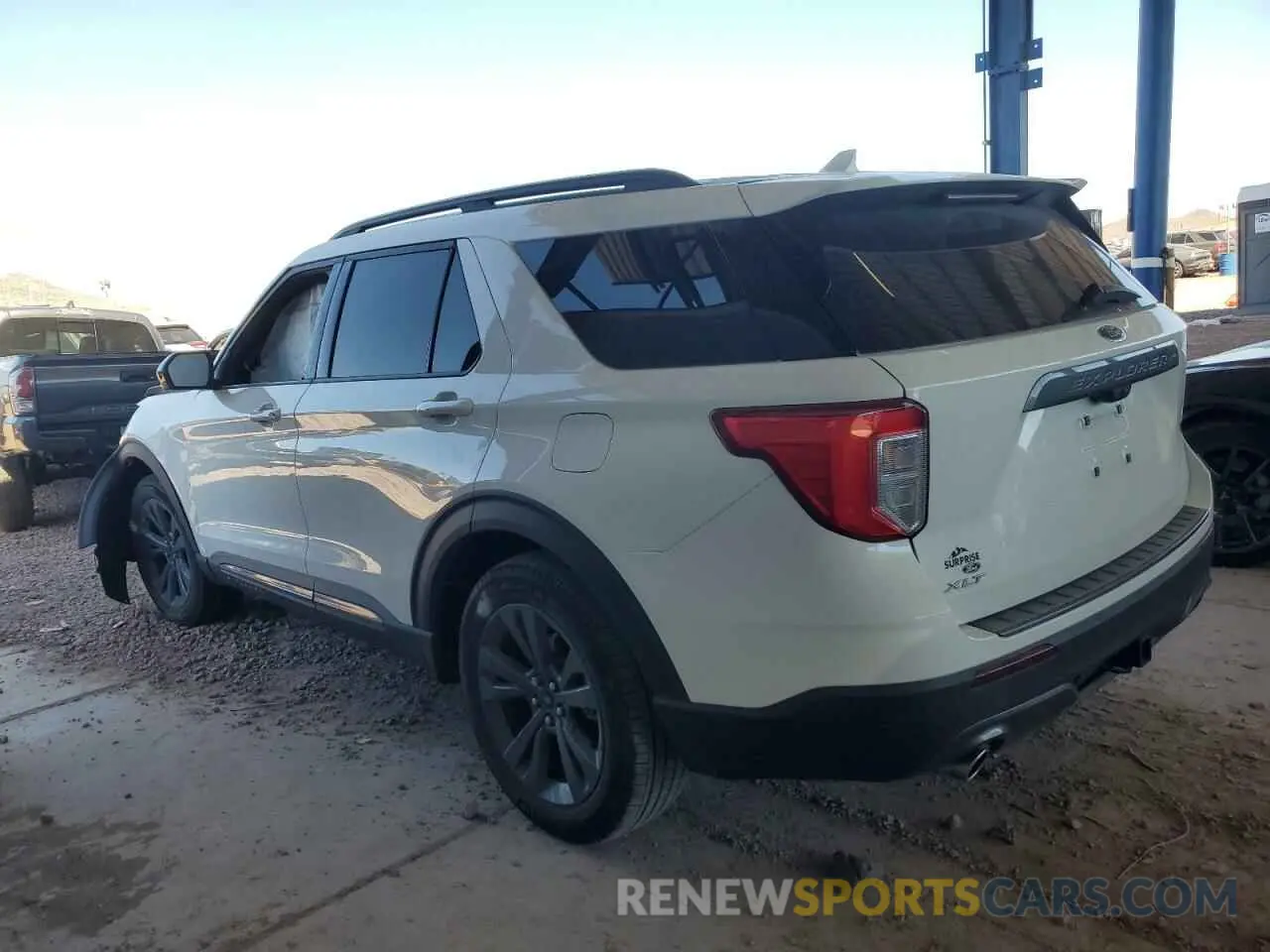 2 Photograph of a damaged car 1FMSK7DH3RGA36745 FORD EXPLORER 2024