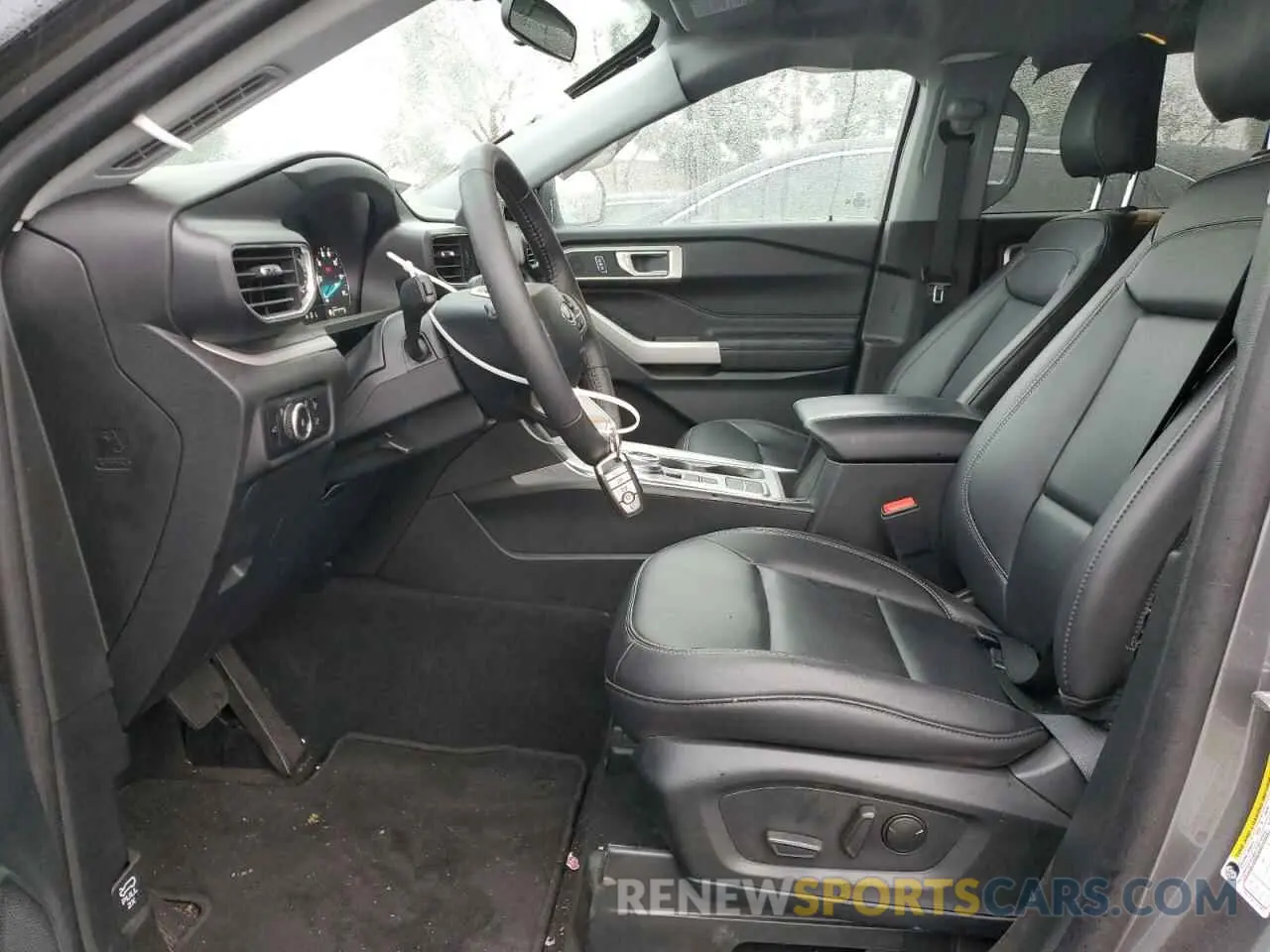 7 Фотография поврежденного автомобиля 1FMSK7DH8RGA40466 FORD EXPLORER 2024