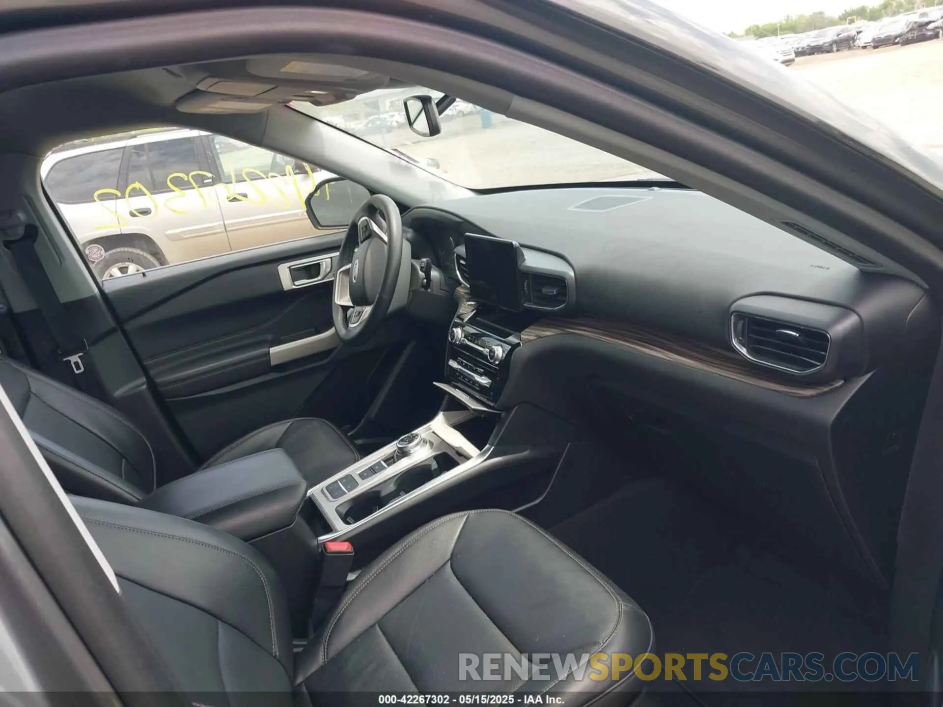 5 Фотография поврежденного автомобиля 1FMSK7FH6RGA02747 FORD EXPLORER 2024