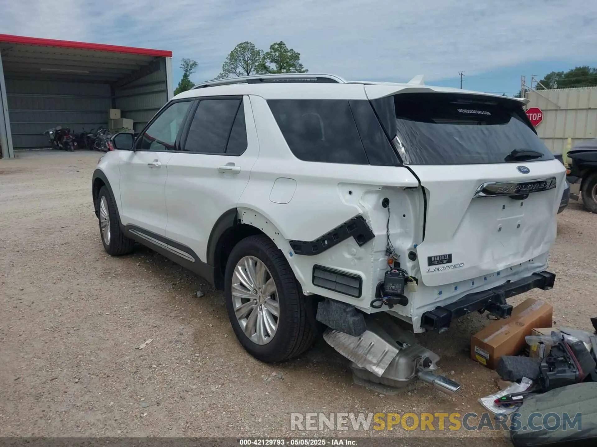 3 Photograph of a damaged car 1FMSK7FH7RGA80745 FORD EXPLORER 2024
