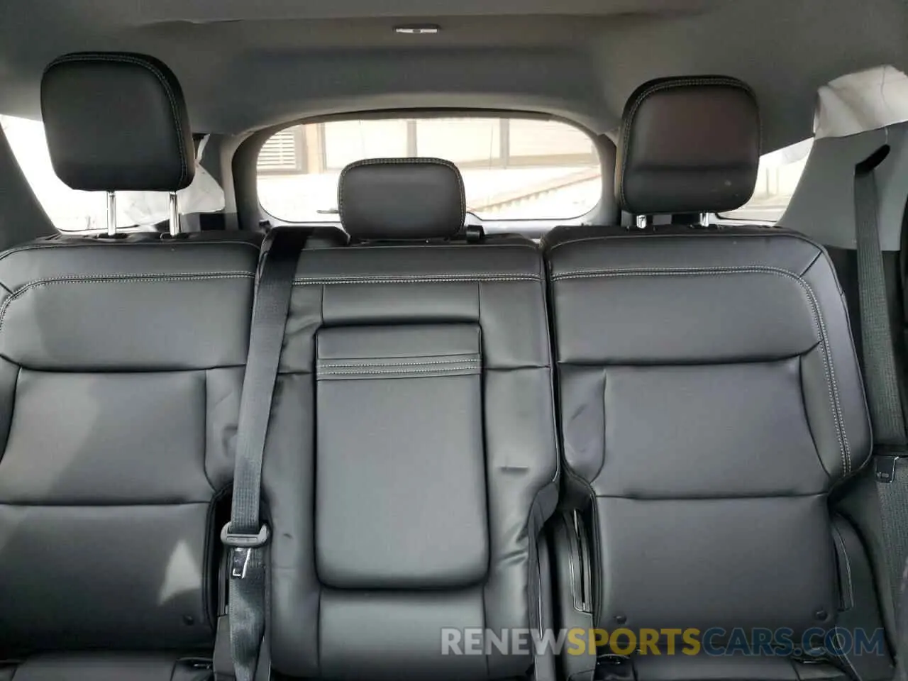 10 Фотография поврежденного автомобиля 1FMSK8DH0RGA17284 FORD EXPLORER 2024