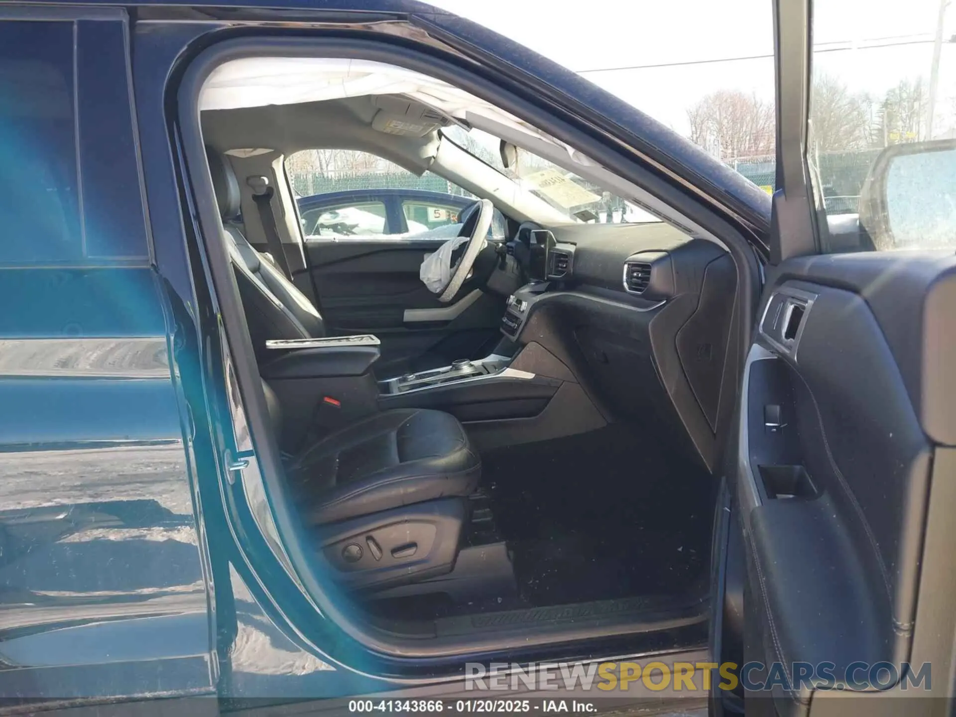 5 Фотография поврежденного автомобиля 1FMSK8DH0RGA31329 FORD EXPLORER 2024