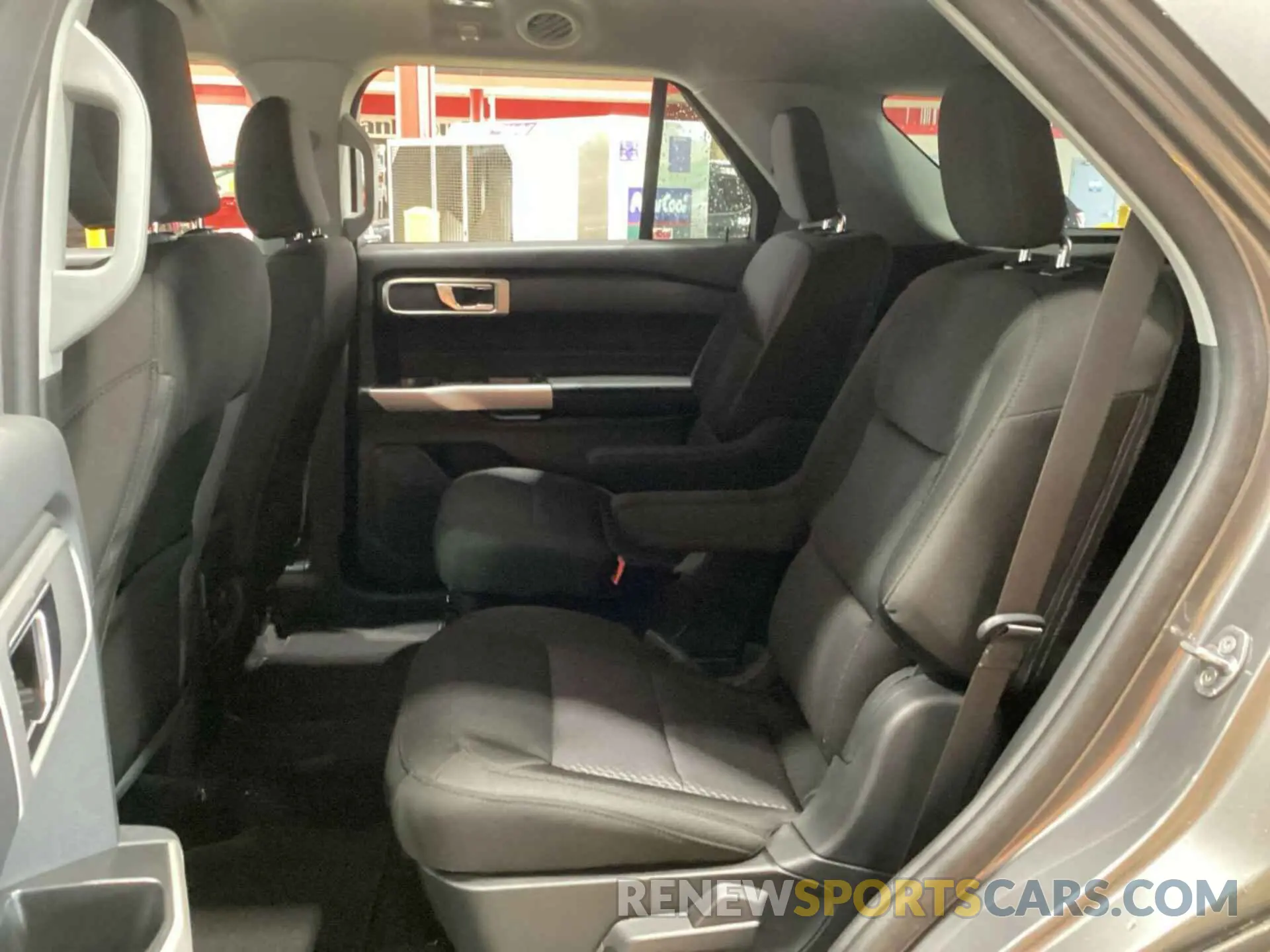 7 Фотография поврежденного автомобиля 1FMSK8DH1RGA85609 FORD EXPLORER 2024