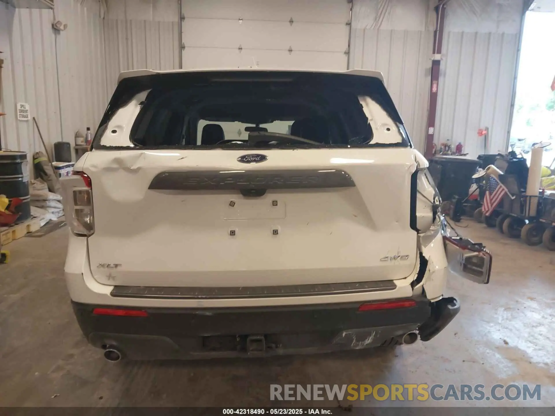 17 Photograph of a damaged car 1FMSK8DH3RGA55012 FORD EXPLORER 2024