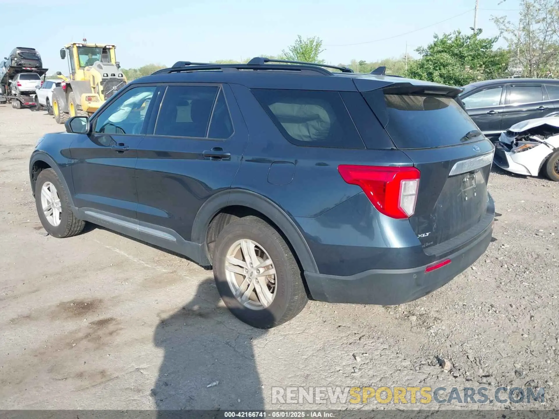 3 Фотография поврежденного автомобиля 1FMSK8DH6RGA88263 FORD EXPLORER 2024