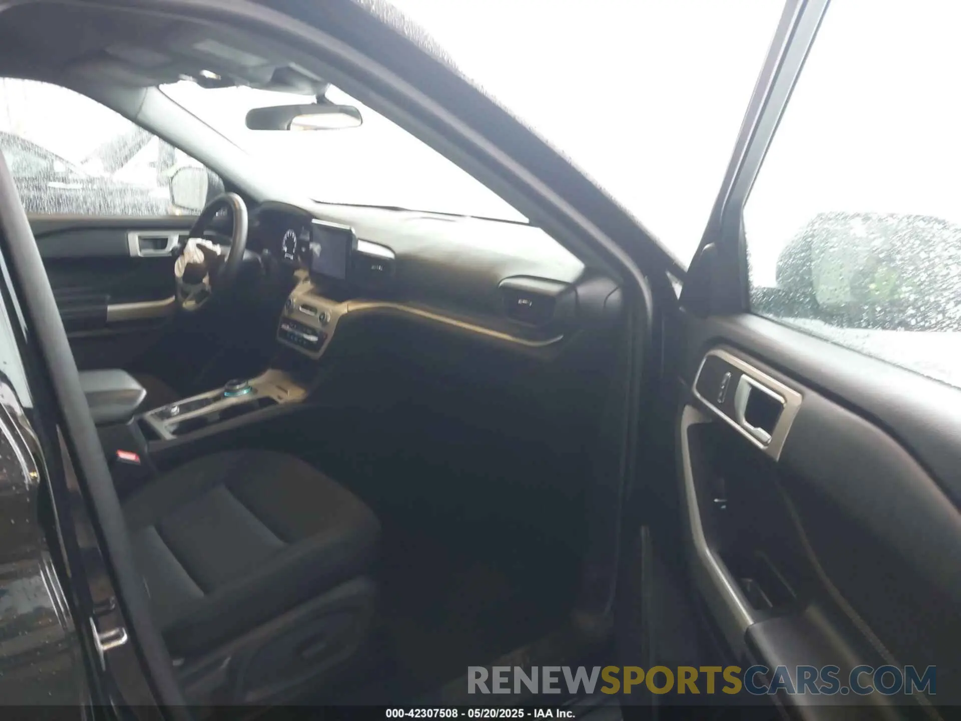 5 Фотография поврежденного автомобиля 1FMSK8DH7RGA32154 FORD EXPLORER 2024