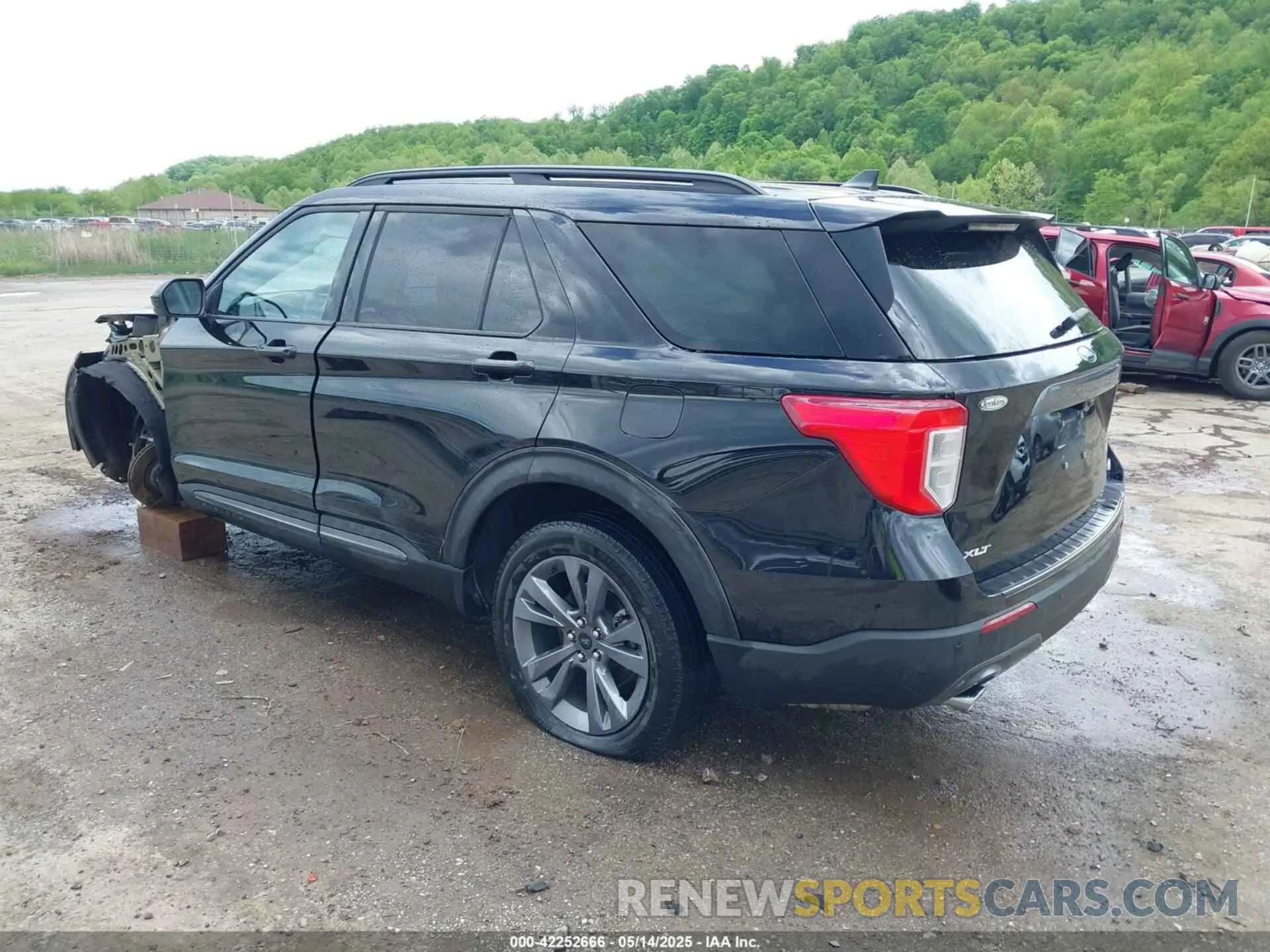 3 Photograph of a damaged car 1FMSK8DHXRGA34092 FORD EXPLORER 2024