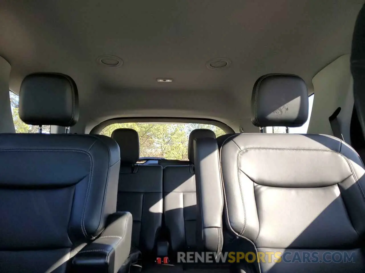 10 Фотография поврежденного автомобиля 1FMSK8DHXRGA36702 FORD EXPLORER 2024