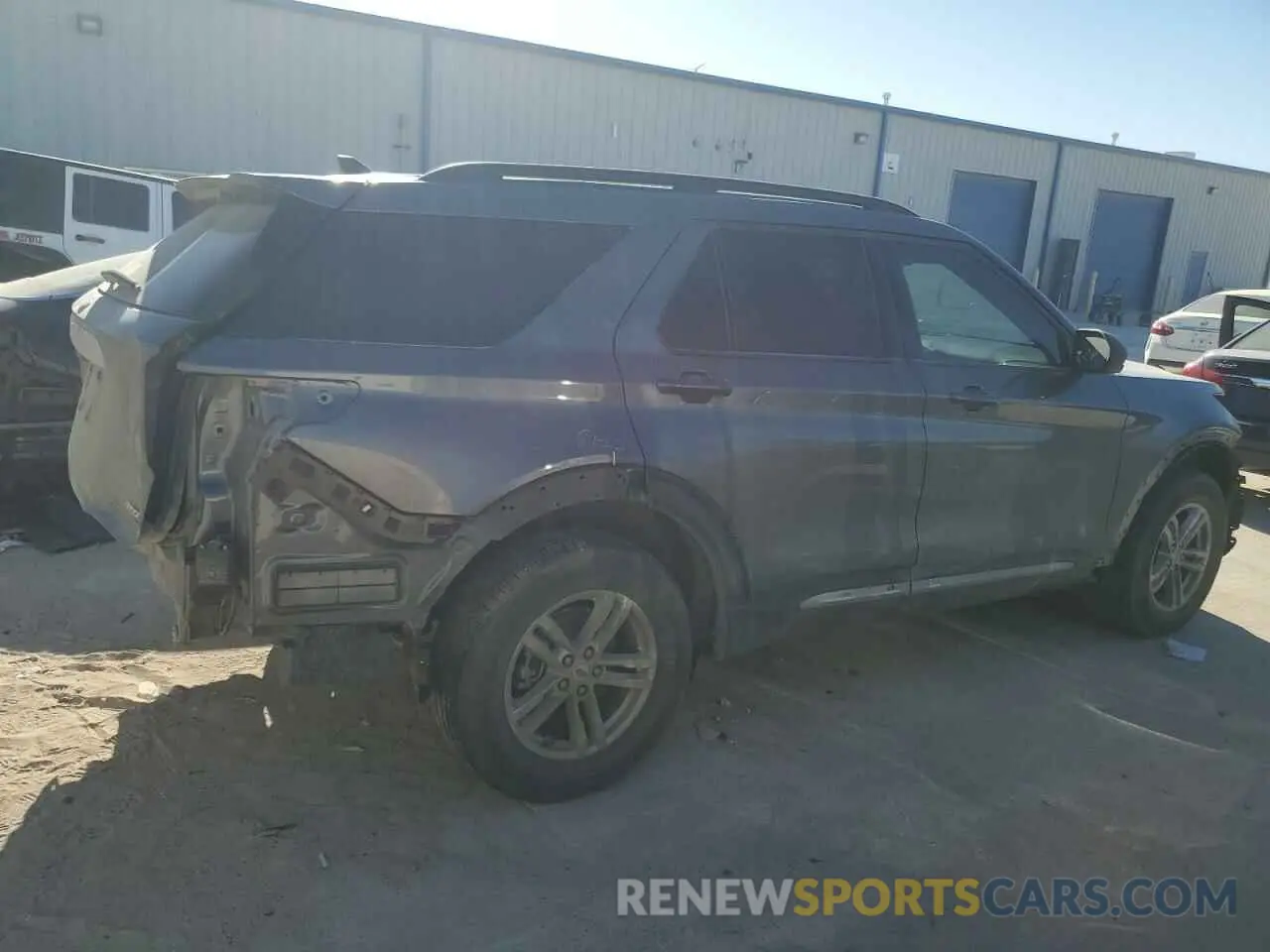 3 Фотография поврежденного автомобиля 1FMSK8DHXRGA84507 FORD EXPLORER 2024