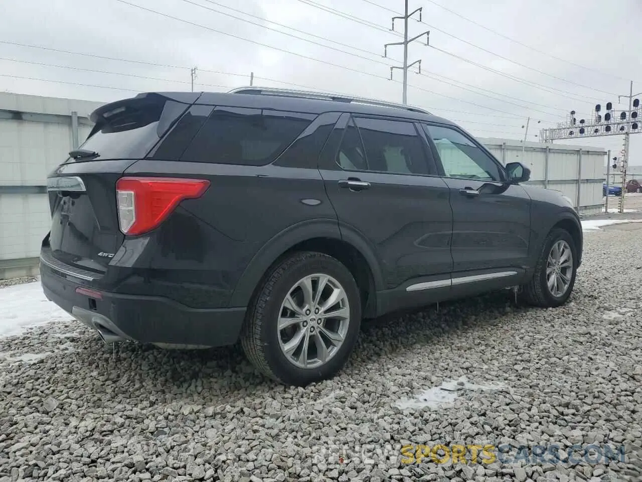 3 Фотография поврежденного автомобиля 1FMSK8FH5RGA70849 FORD EXPLORER 2024