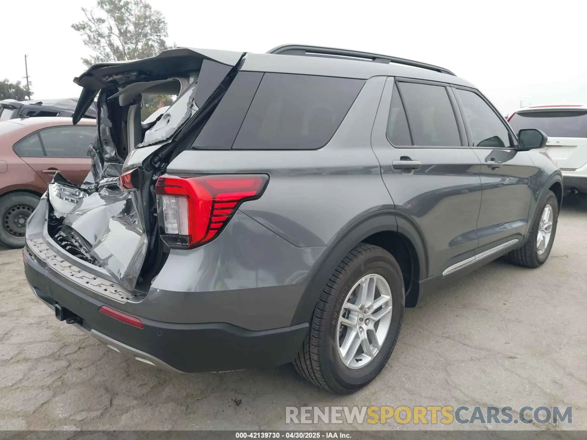 4 Photograph of a damaged car 1FMUK7DH0SGA27600 FORD EXPLORER 2025