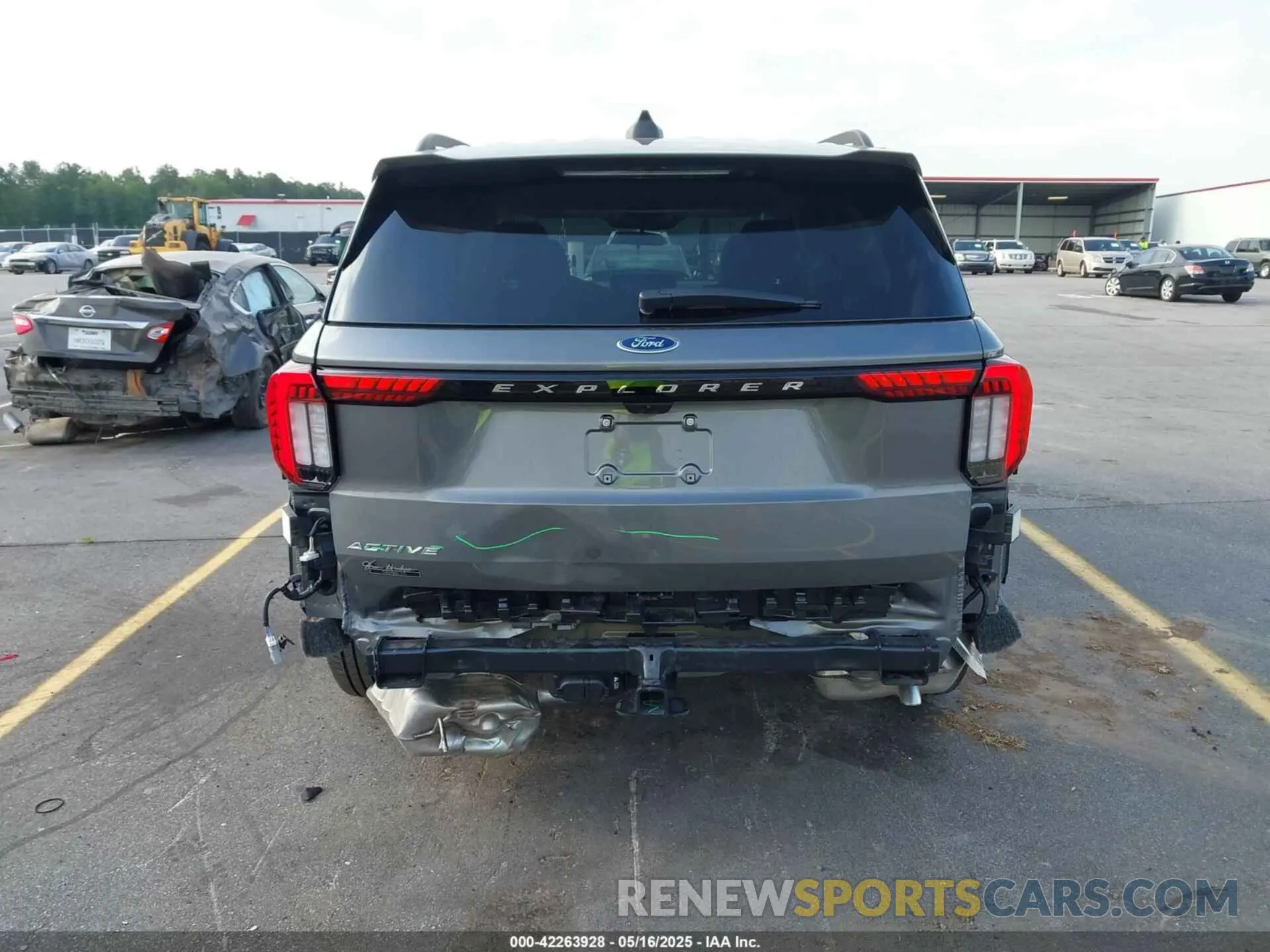 17 Photograph of a damaged car 1FMUK7DH4SGA37188 FORD EXPLORER 2025
