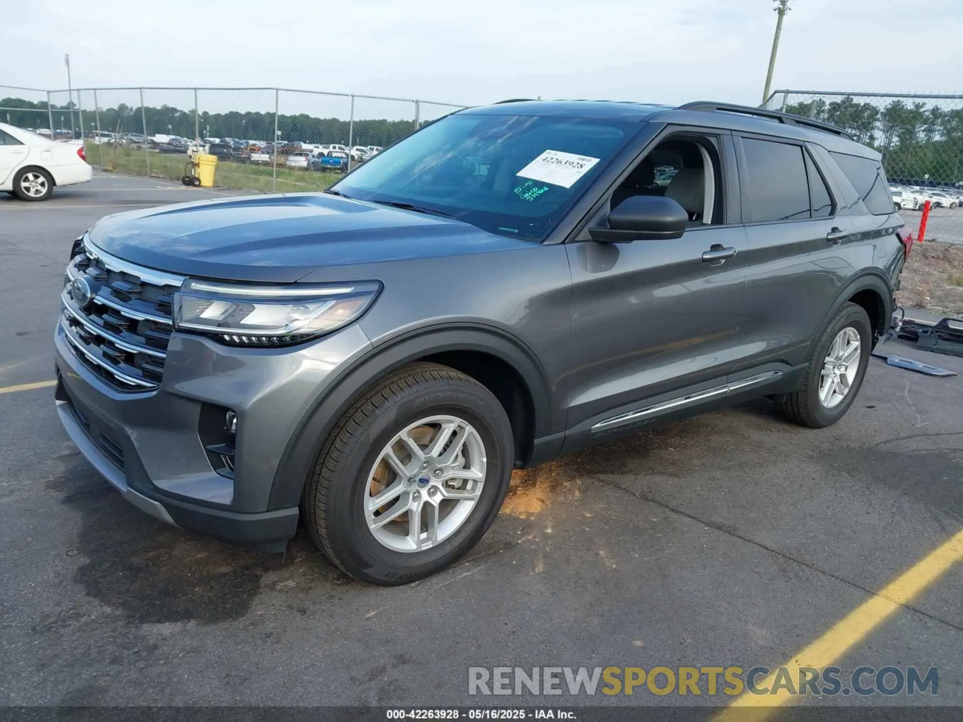 2 Photograph of a damaged car 1FMUK7DH4SGA37188 FORD EXPLORER 2025