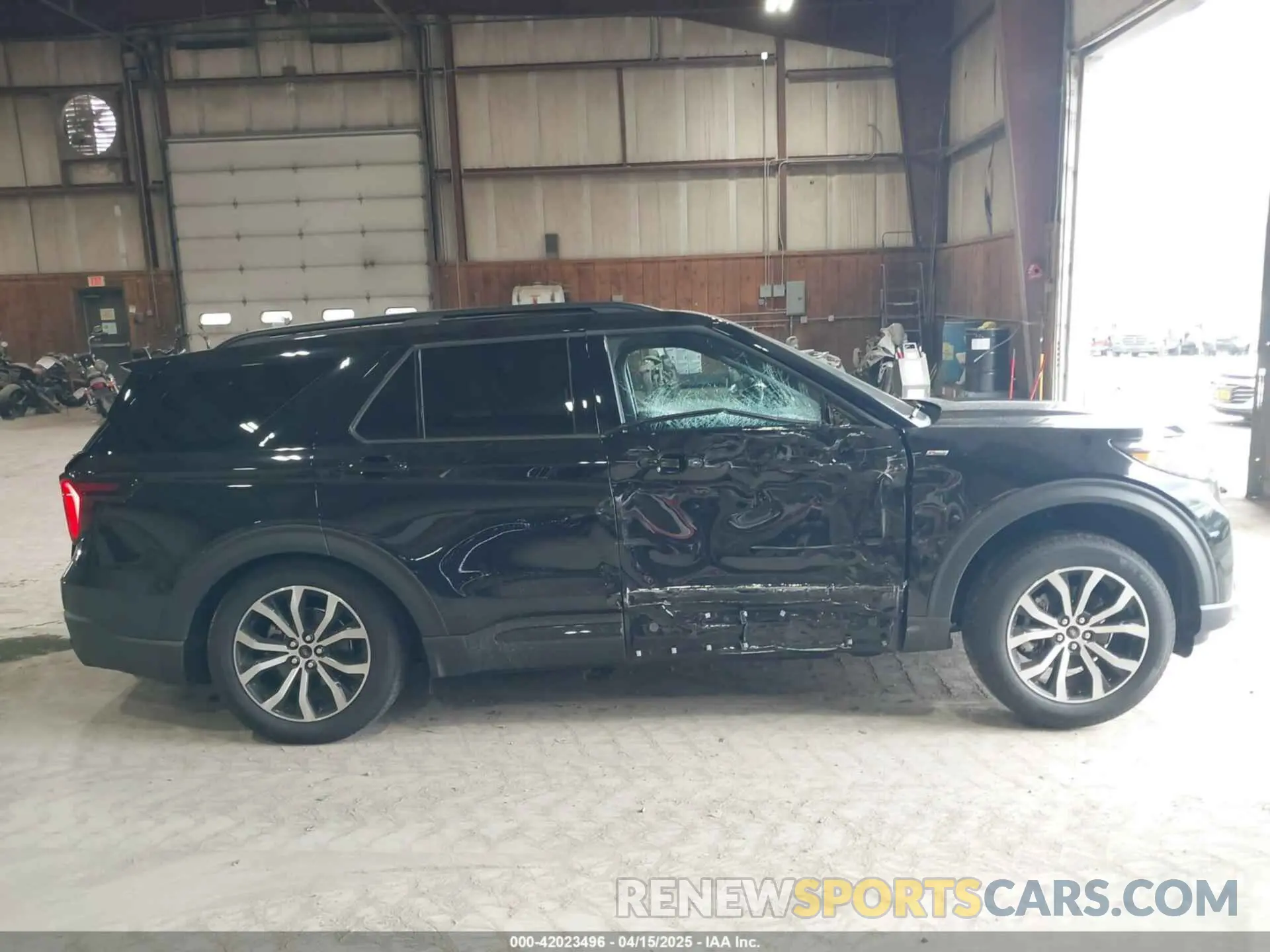 13 Фотография поврежденного автомобиля 1FMUK8KH5SGA50542 FORD EXPLORER 2025