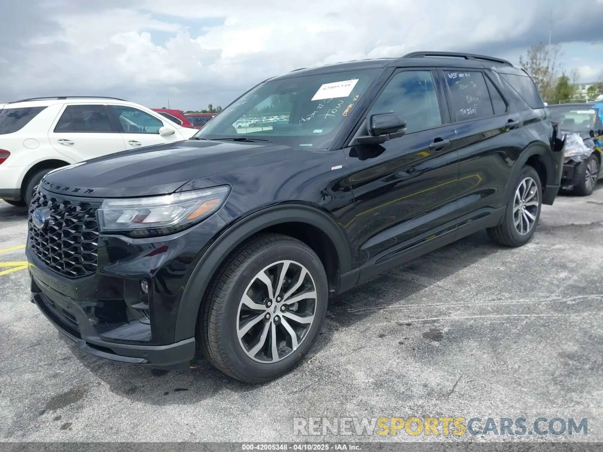 2 Photograph of a damaged car 1FMUK8KH5SGB57204 FORD EXPLORER 2025