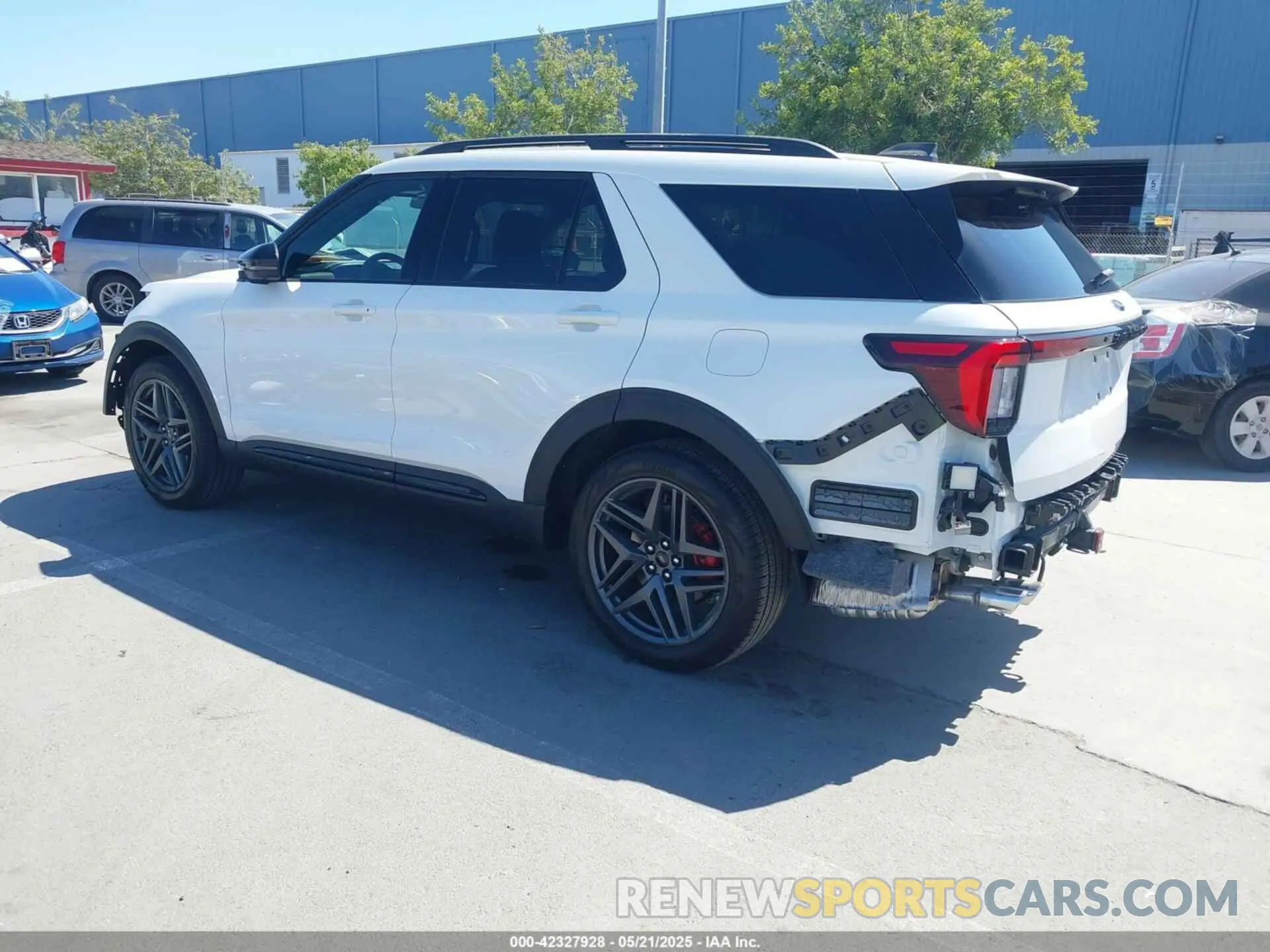 3 Photograph of a damaged car 1FMWK7GC9SGB59179 FORD EXPLORER 2025
