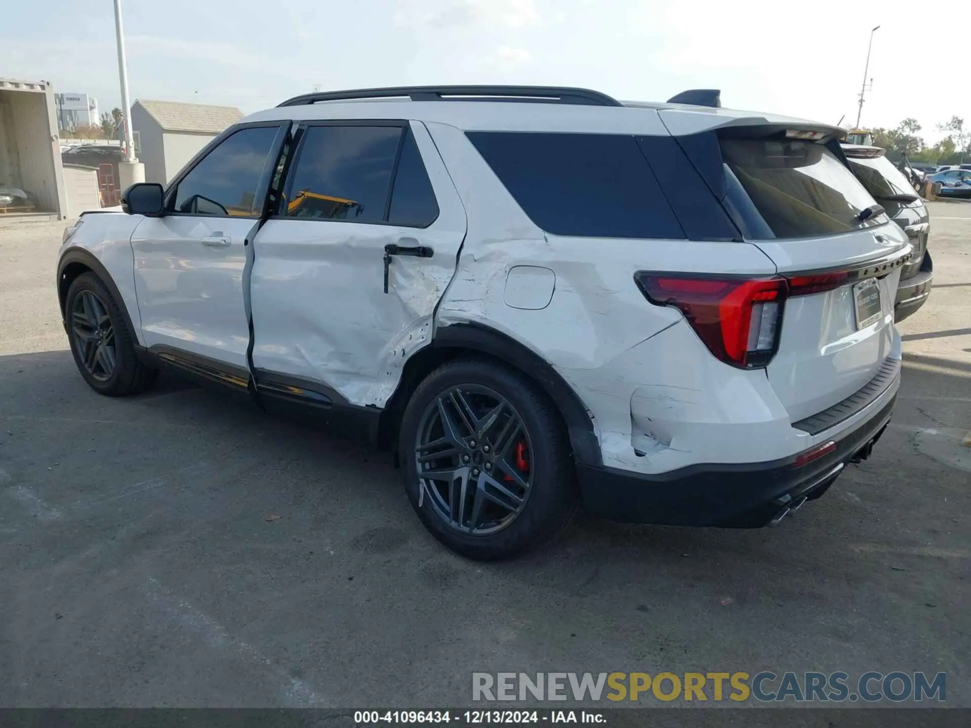 3 Фотография поврежденного автомобиля 1FMWK8GC3SGA12569 FORD EXPLORER 2025