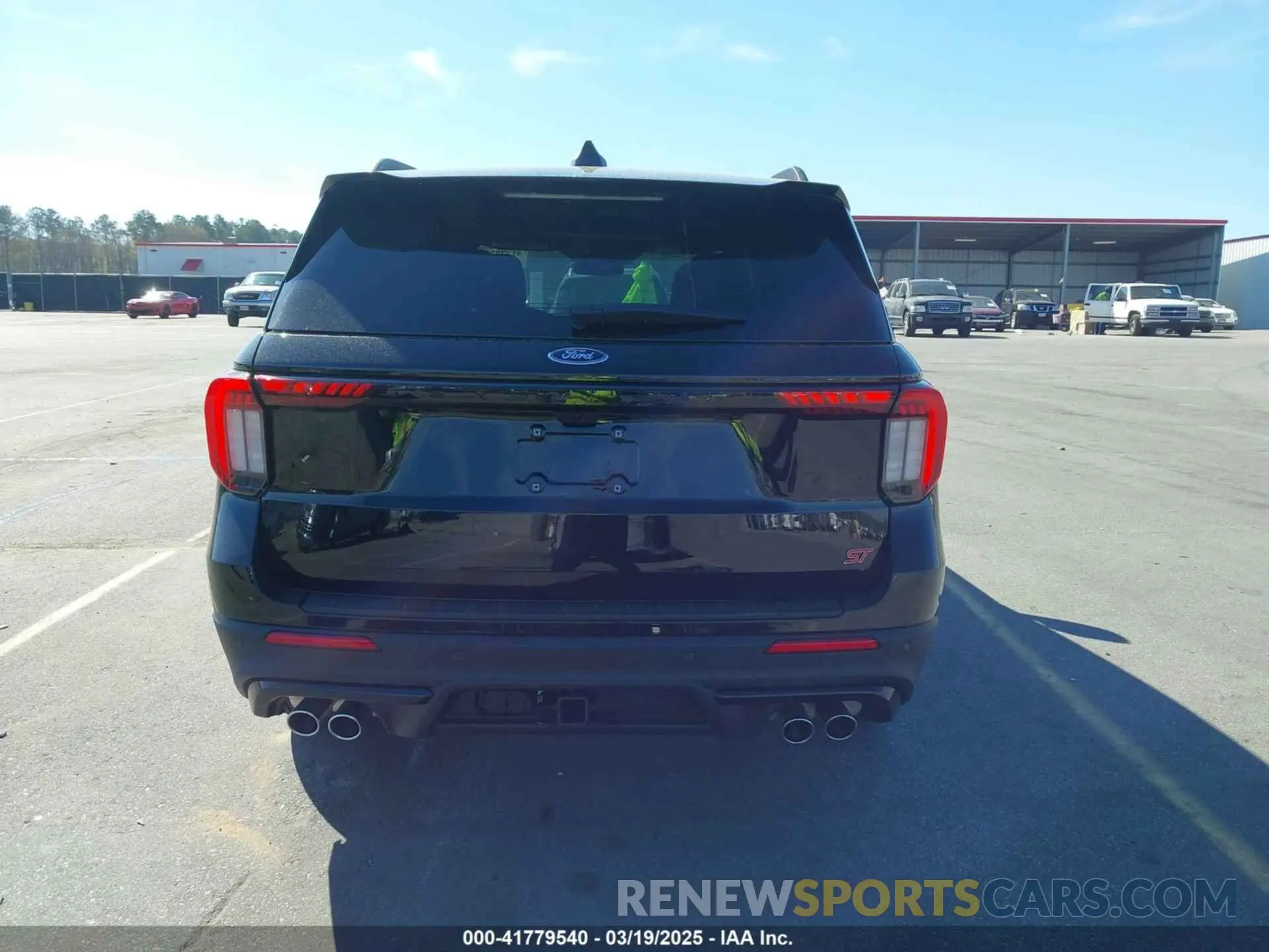 17 Photograph of a damaged car 1FMWK8GC3SGB23316 FORD EXPLORER 2025