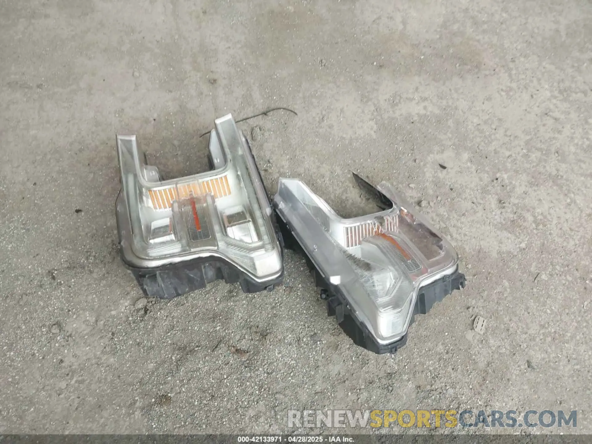 12 Фотография поврежденного автомобиля 1FTEW1C43KFC85639 FORD F-150 2019