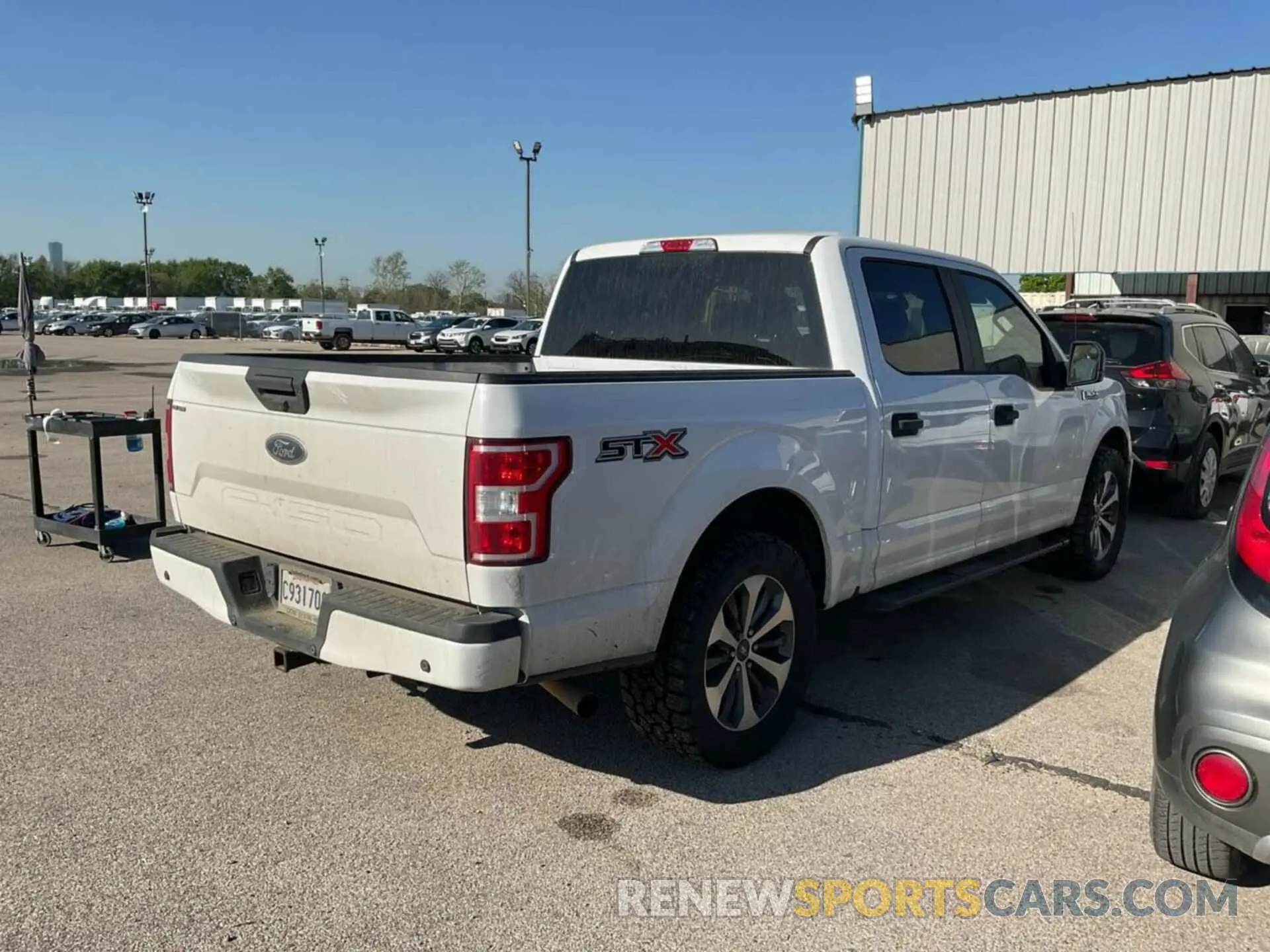 9 Фотография поврежденного автомобиля 1FTEW1C52KFA06822 FORD F-150 2019