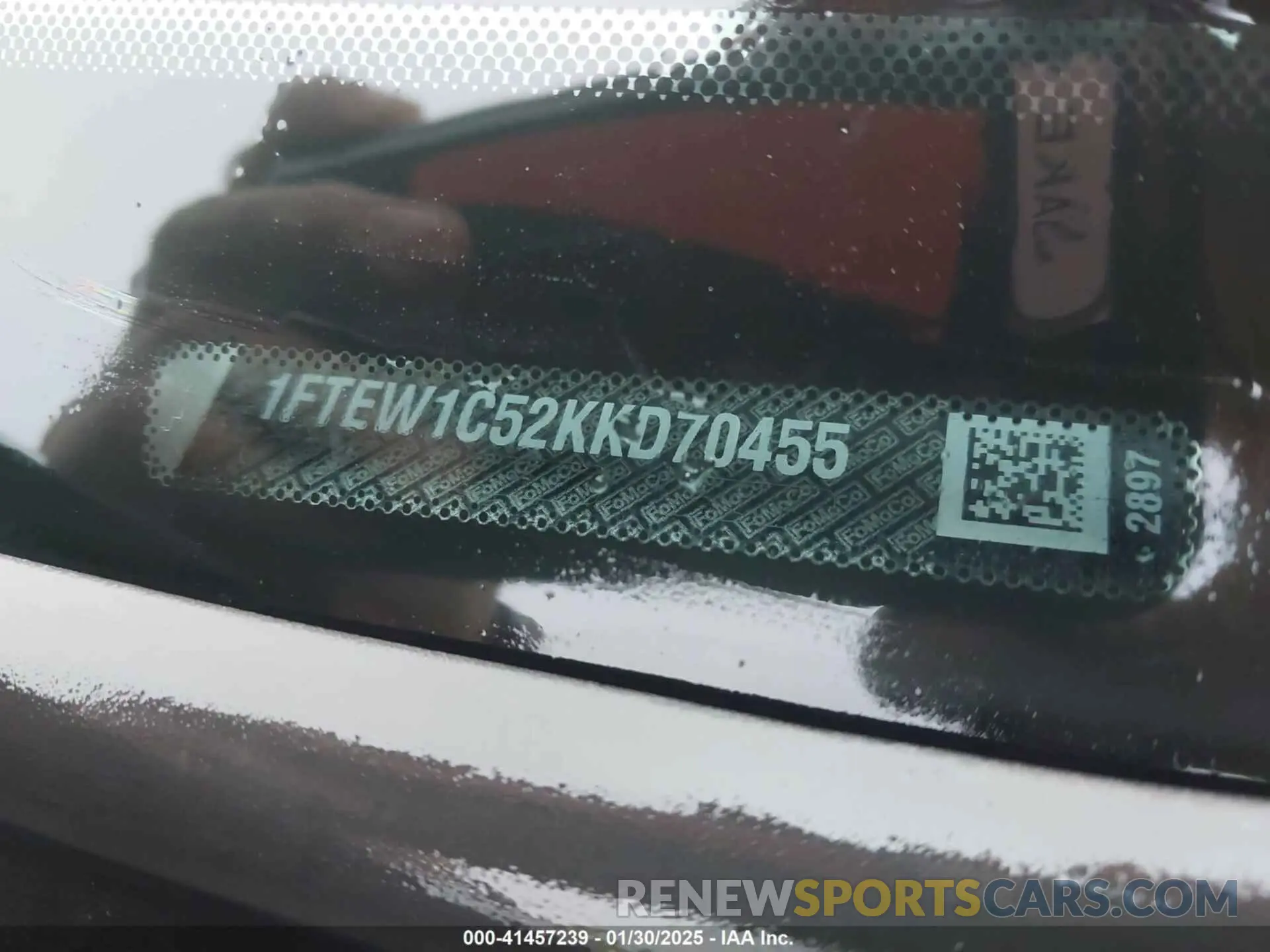 9 Фотография поврежденного автомобиля 1FTEW1C52KKD70455 FORD F-150 2019