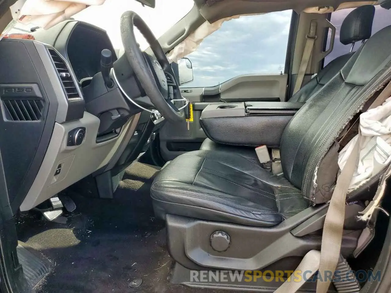 7 Photograph of a damaged car 1FTEW1C56KFA65033 FORD F-150 2019