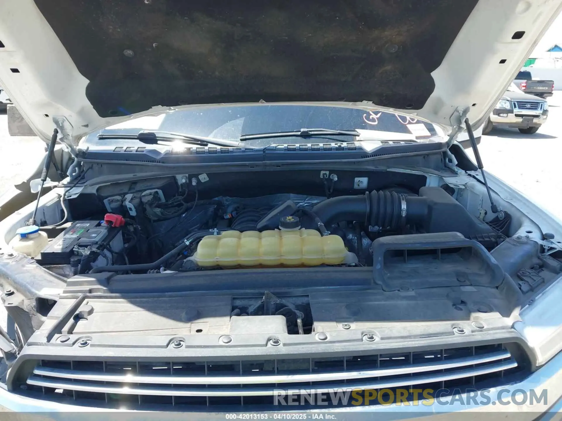 10 Photograph of a damaged car 1FTEW1C56KKC88745 FORD F-150 2019