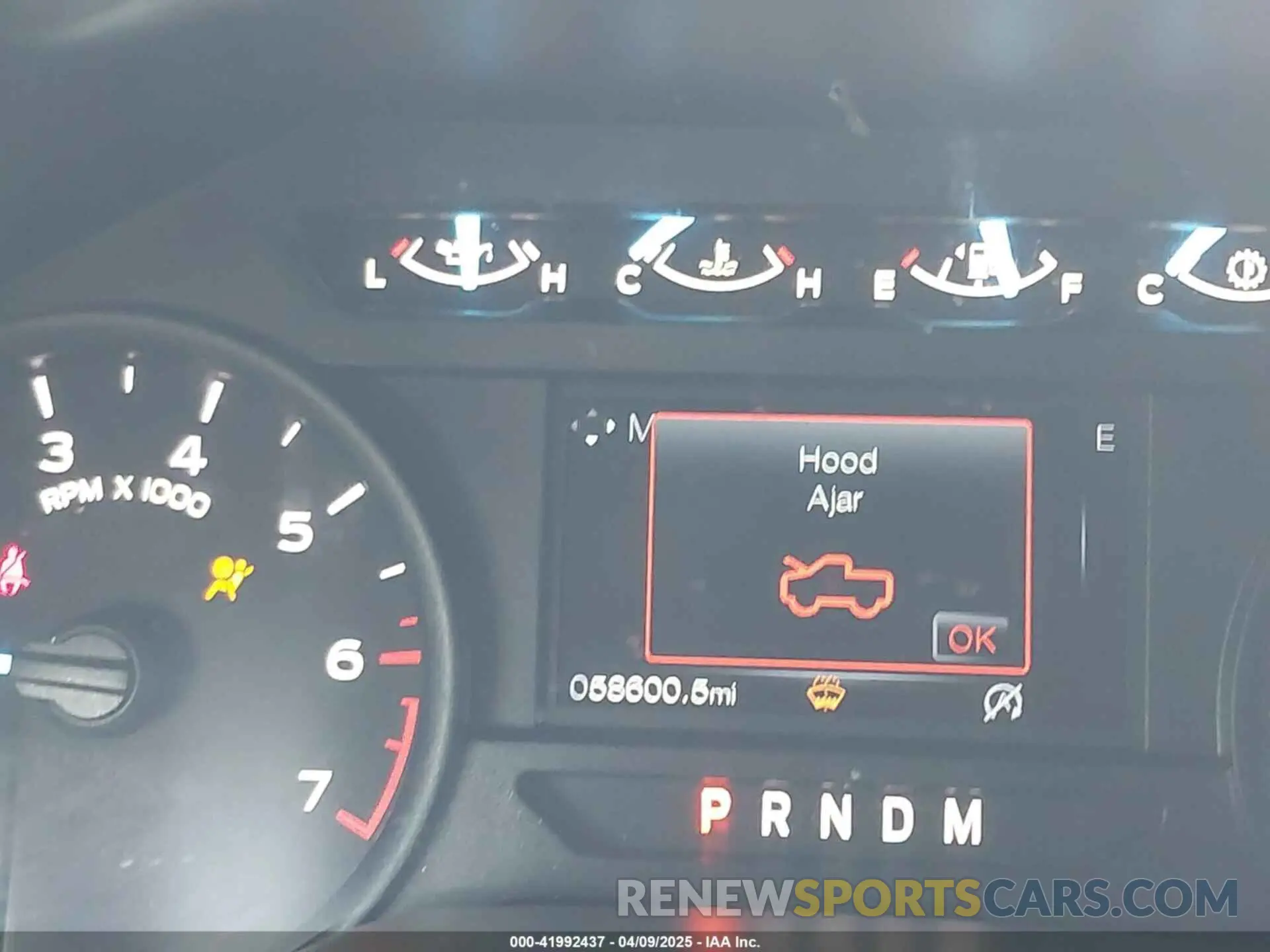 16 Photograph of a damaged car 1FTEW1C59KKE70231 FORD F-150 2019