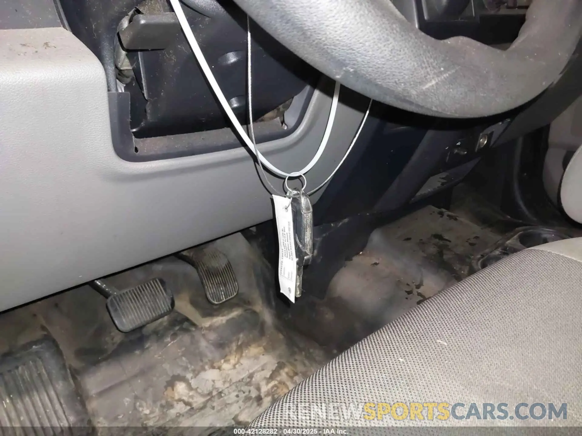 11 Photograph of a damaged car 1FTEW1CB6KKF19035 FORD F-150 2019