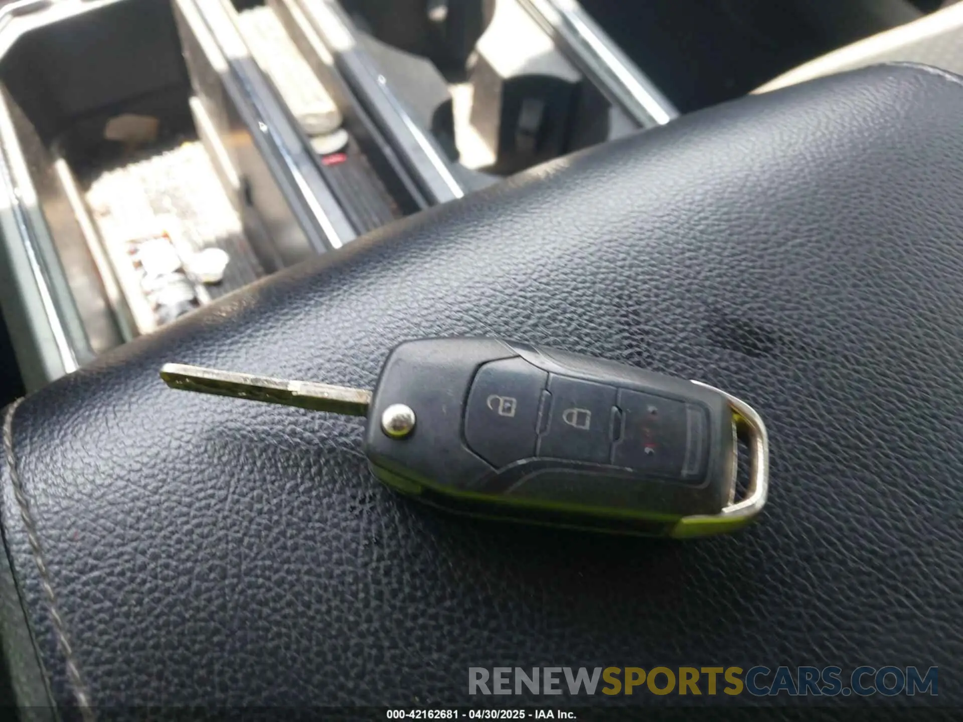 11 Photograph of a damaged car 1FTEW1CP0KFD48612 FORD F-150 2019