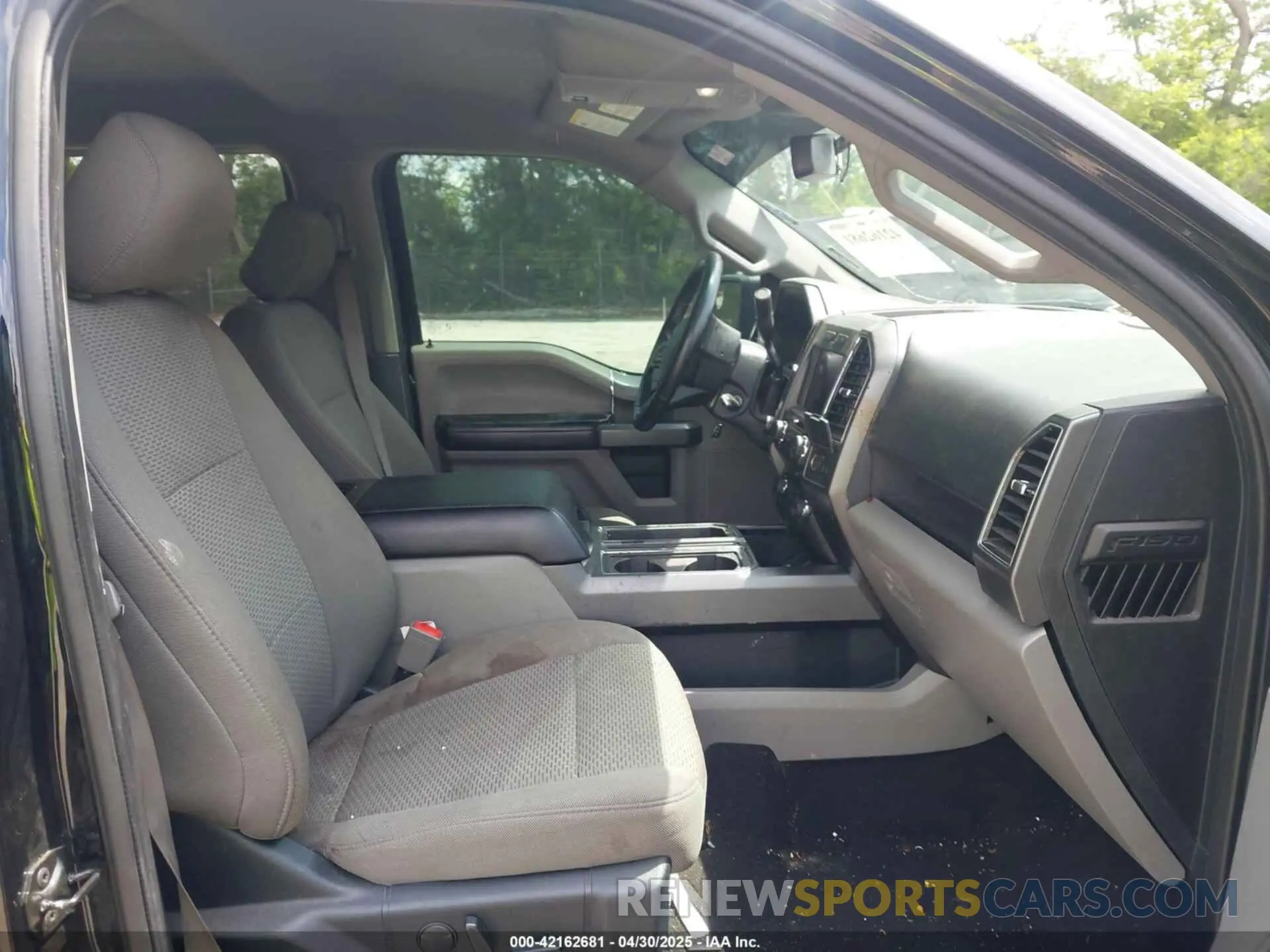 5 Photograph of a damaged car 1FTEW1CP0KFD48612 FORD F-150 2019