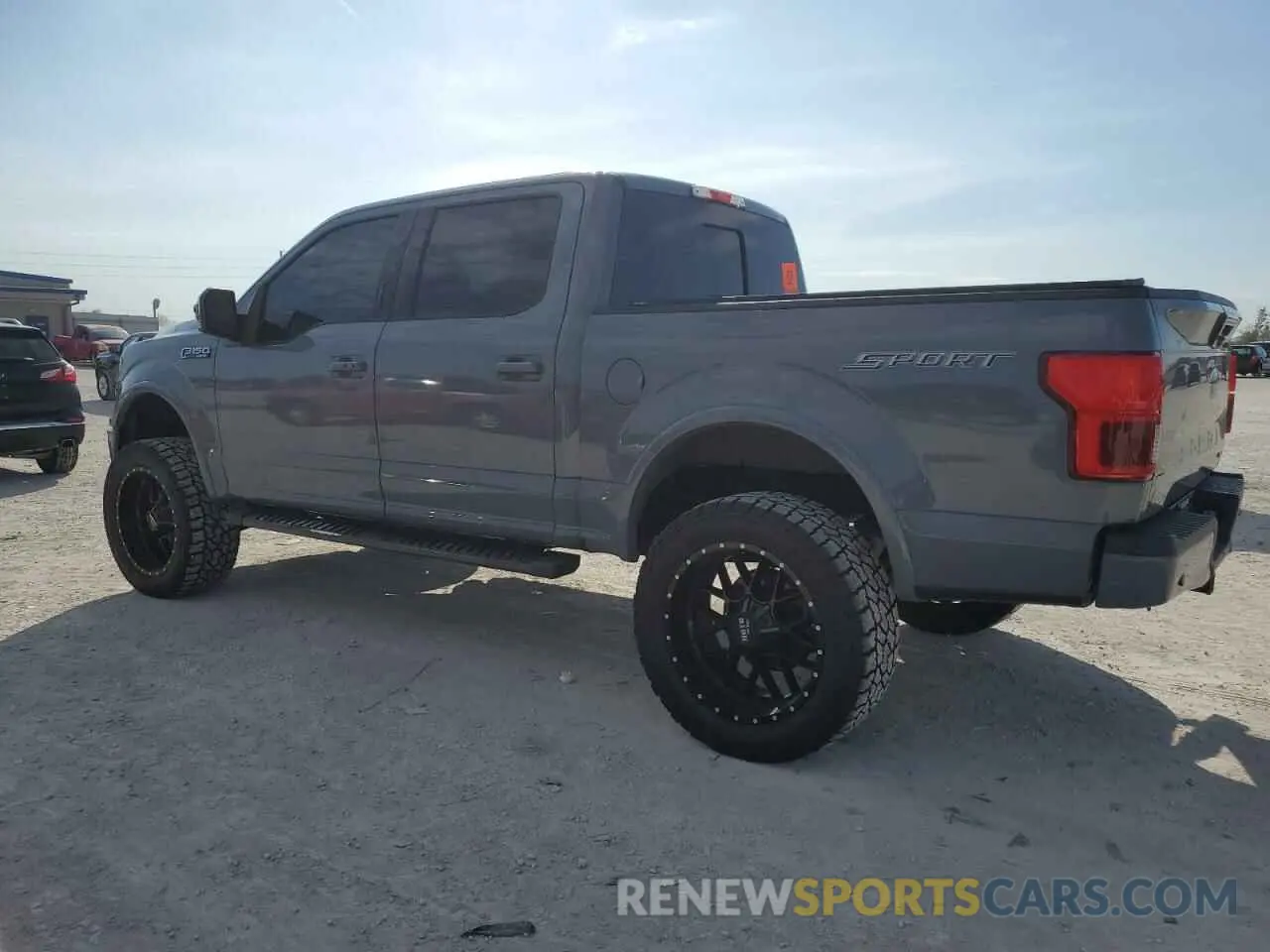 2 Фотография поврежденного автомобиля 1FTEW1CP2KFB77247 FORD F-150 2019