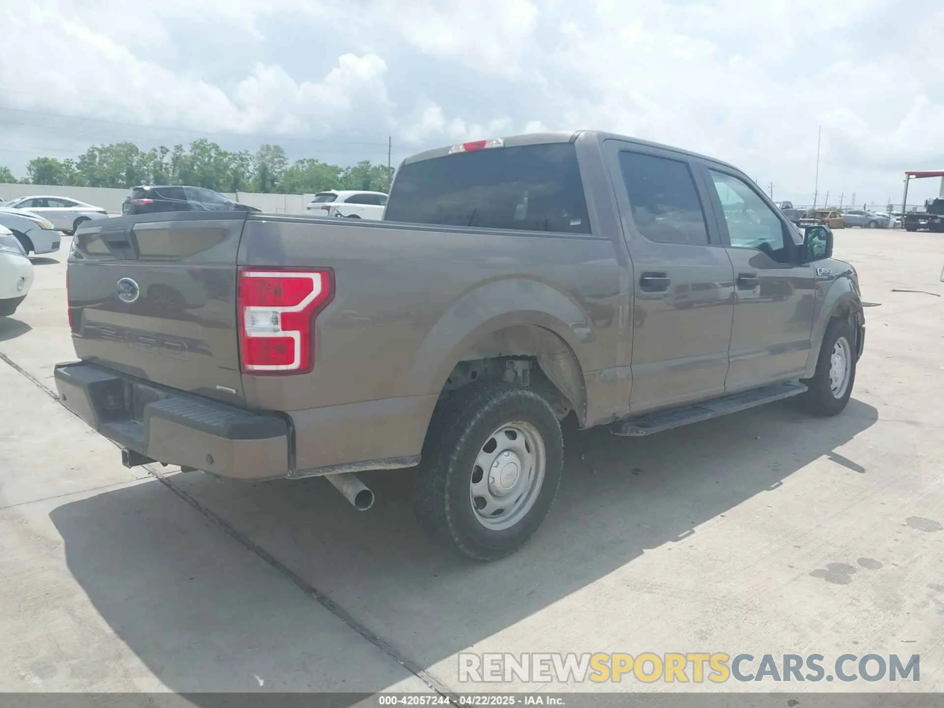 4 Фотография поврежденного автомобиля 1FTEW1CP2KKE83484 FORD F-150 2019