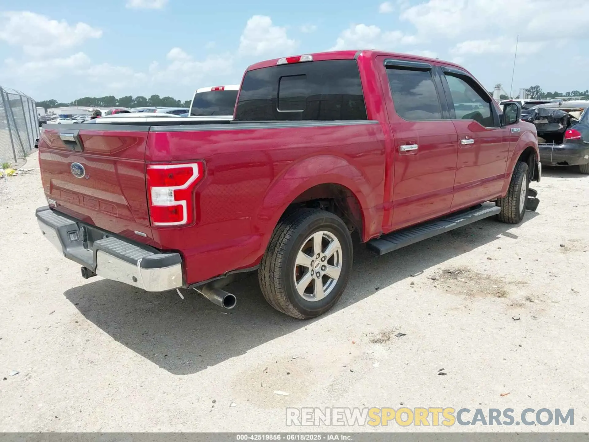 4 Photograph of a damaged car 1FTEW1CP5KKE90218 FORD F-150 2019