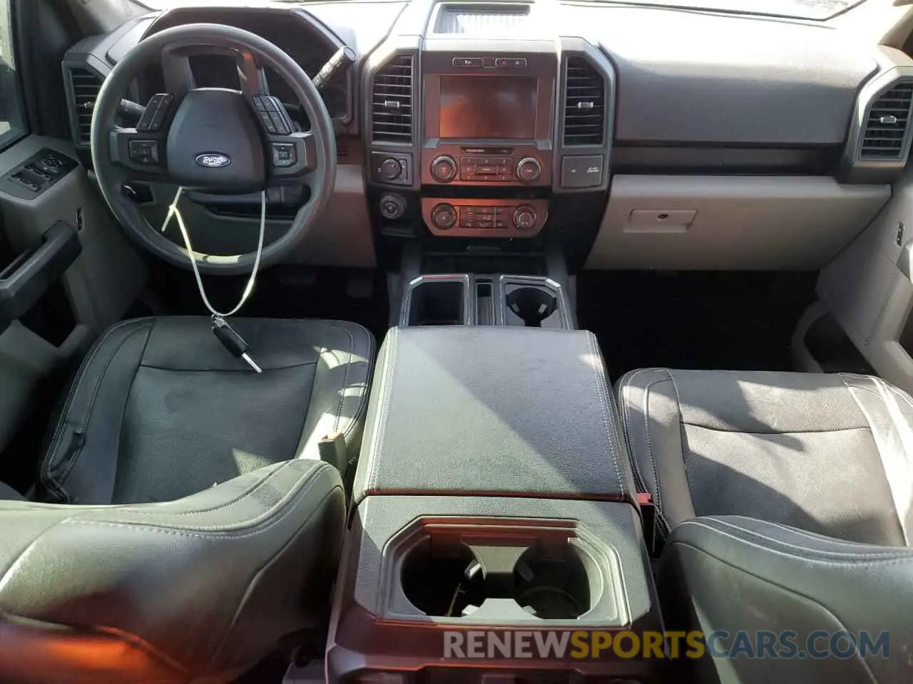 8 Photograph of a damaged car 1FTEW1CP7KKC35358 FORD F-150 2019