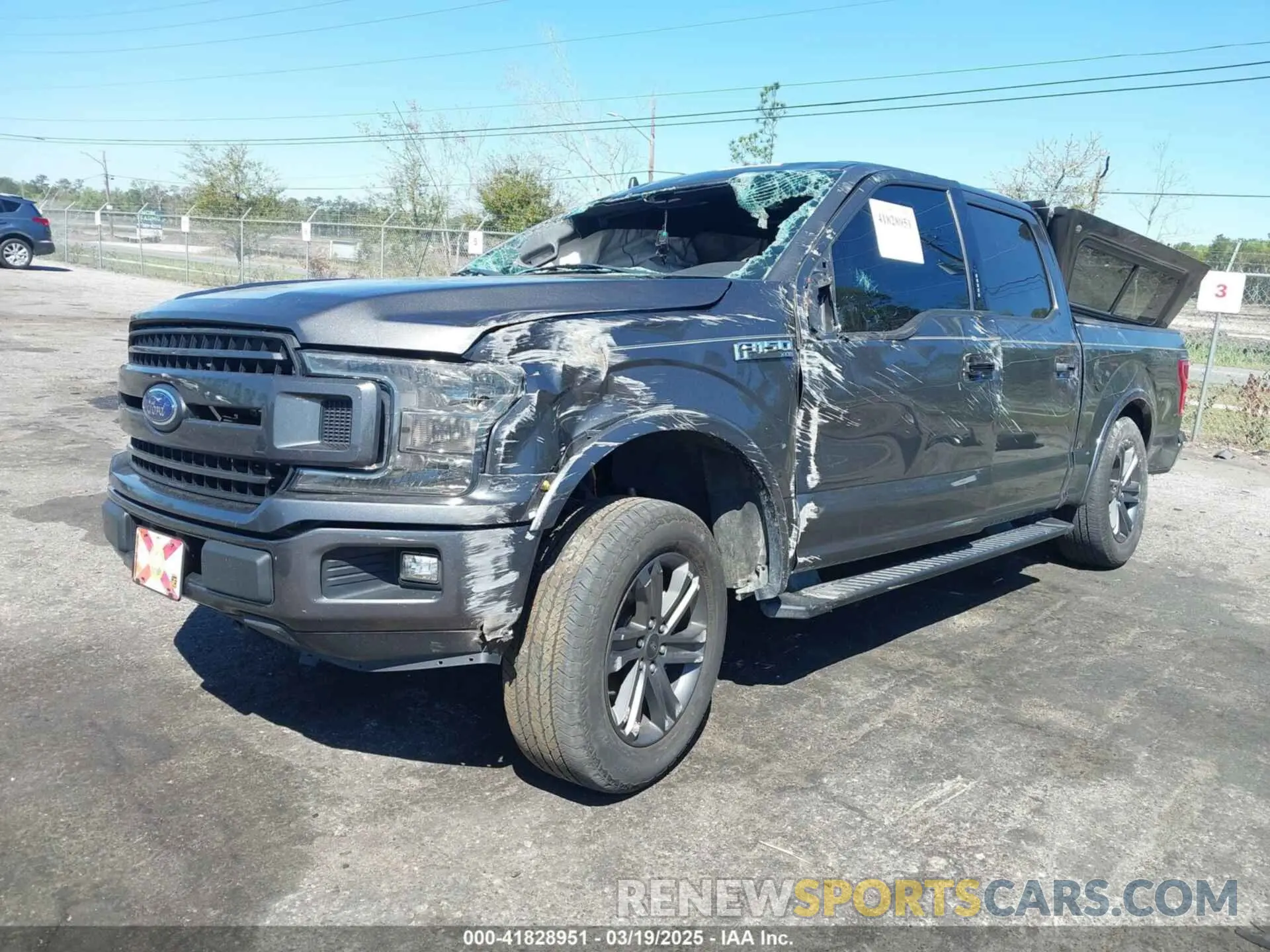 2 Фотография поврежденного автомобиля 1FTEW1CP7KKE73193 FORD F-150 2019
