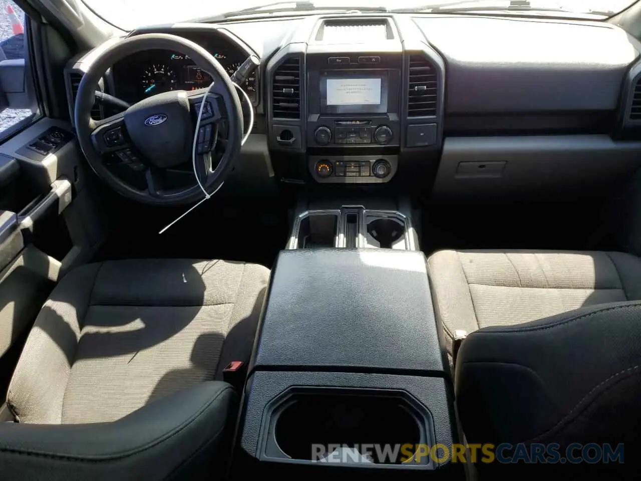 8 Photograph of a damaged car 1FTEW1CPXKKE04367 FORD F-150 2019