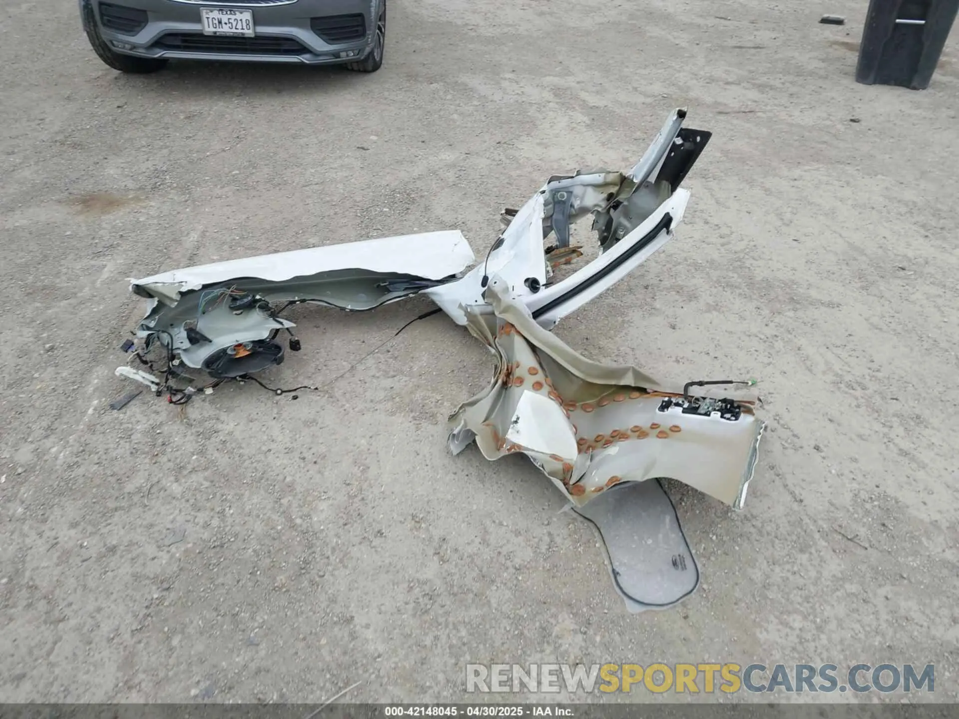 12 Photograph of a damaged car 1FTEW1CPXKKE75357 FORD F-150 2019
