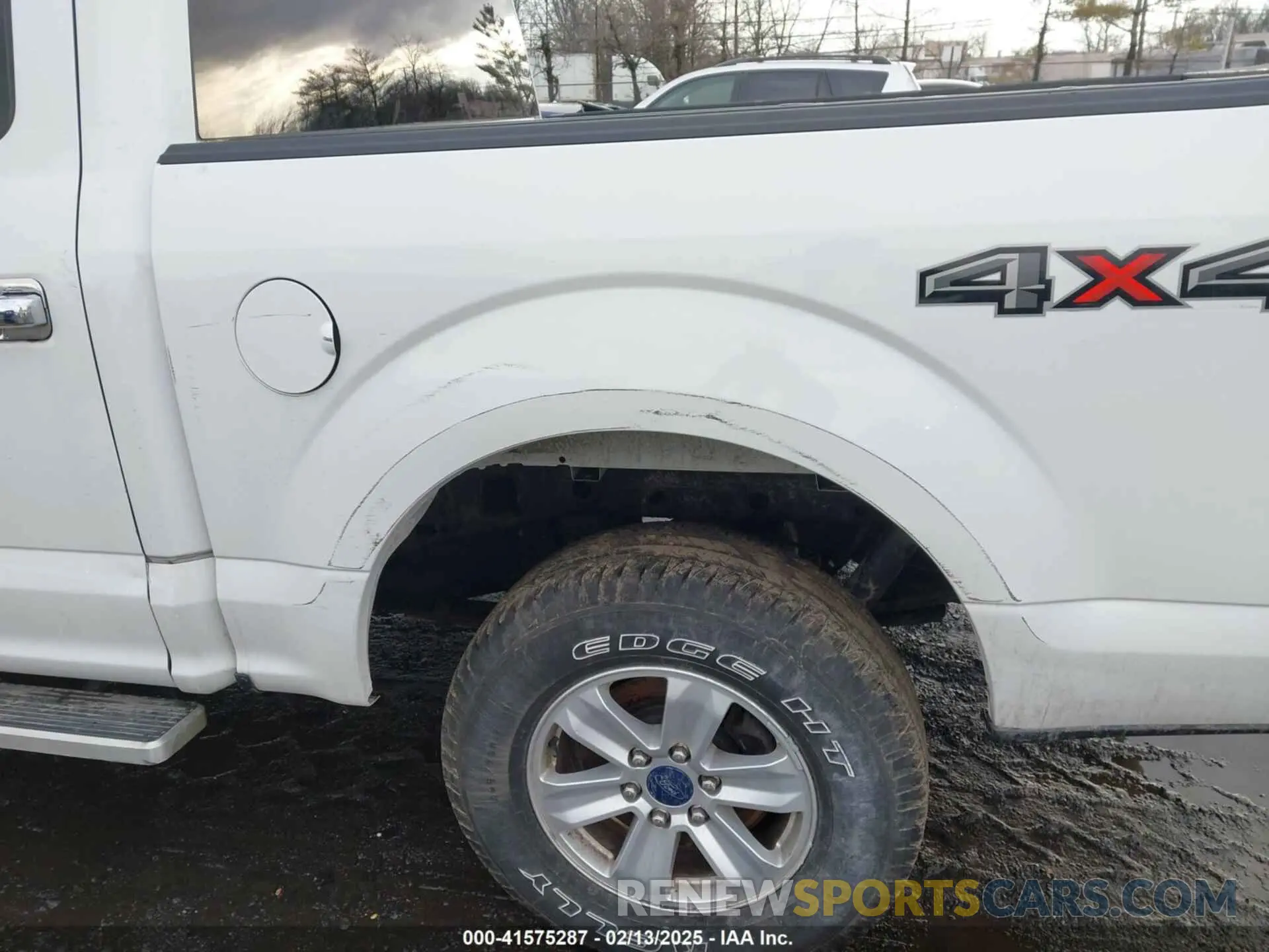 19 Фотография поврежденного автомобиля 1FTEW1E40KFB19446 FORD F-150 2019