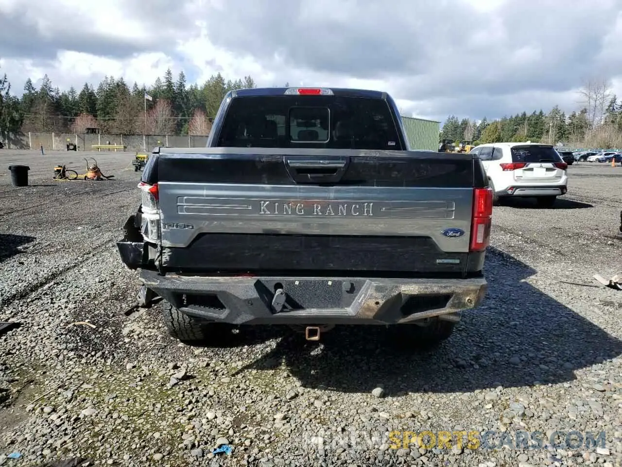 6 Фотография поврежденного автомобиля 1FTEW1E40KFC22835 FORD F-150 2019