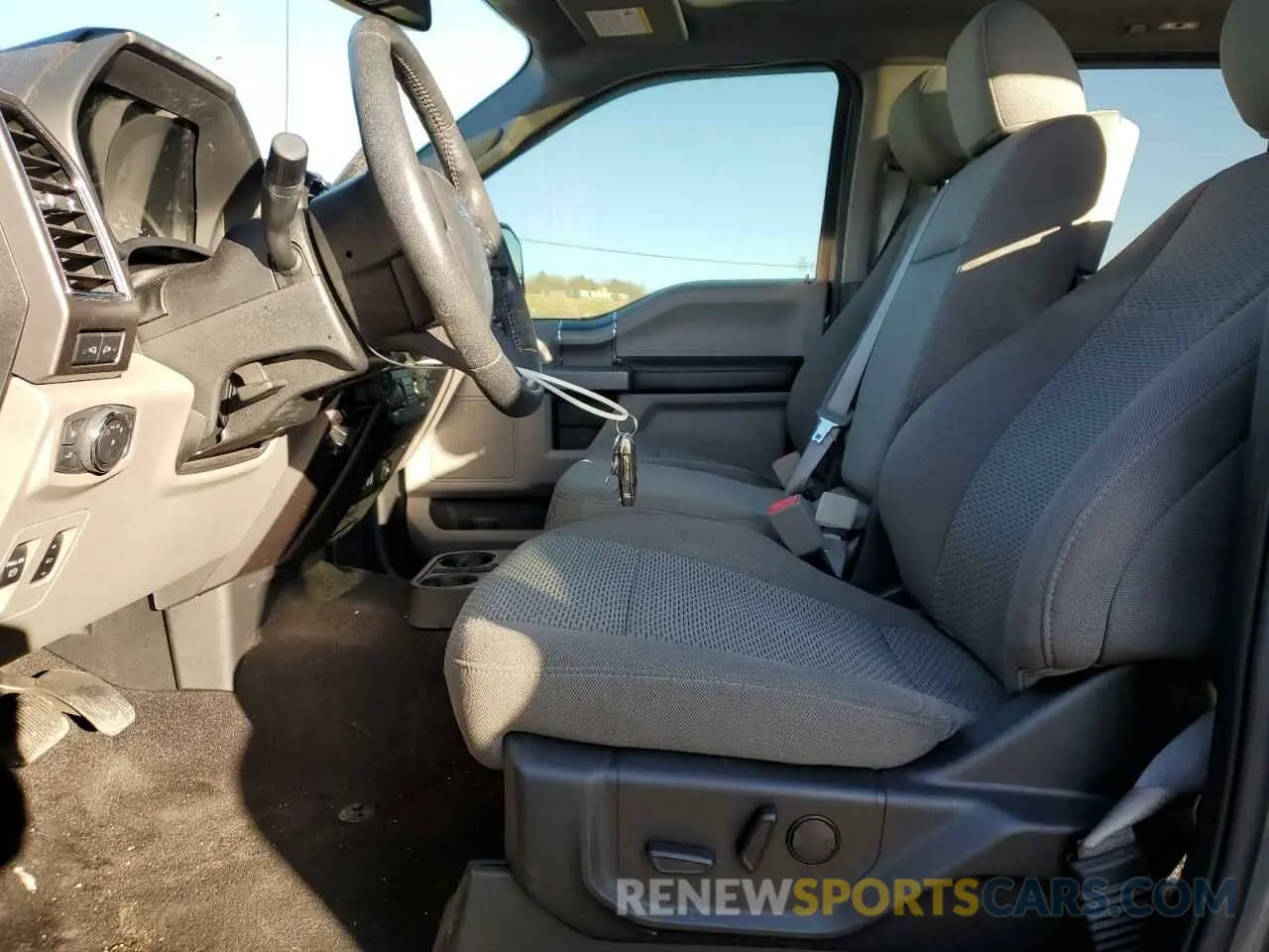 7 Photograph of a damaged car 1FTEW1E40KKD72368 FORD F-150 2019